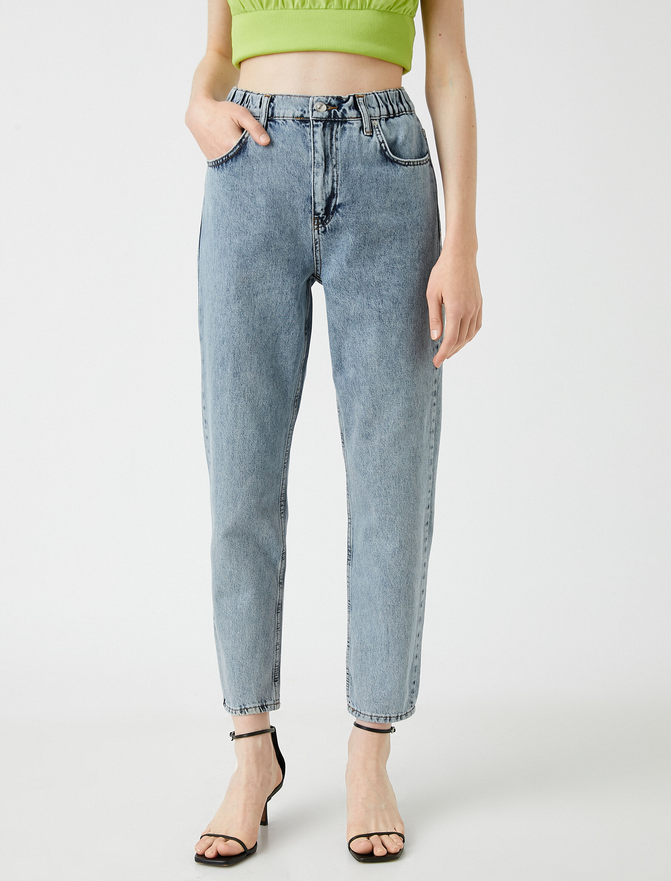   Beli Lastikli Rahat Kesim Yüksek Bel Hafif Dar Paça Kot Pantolon - Mom Jean