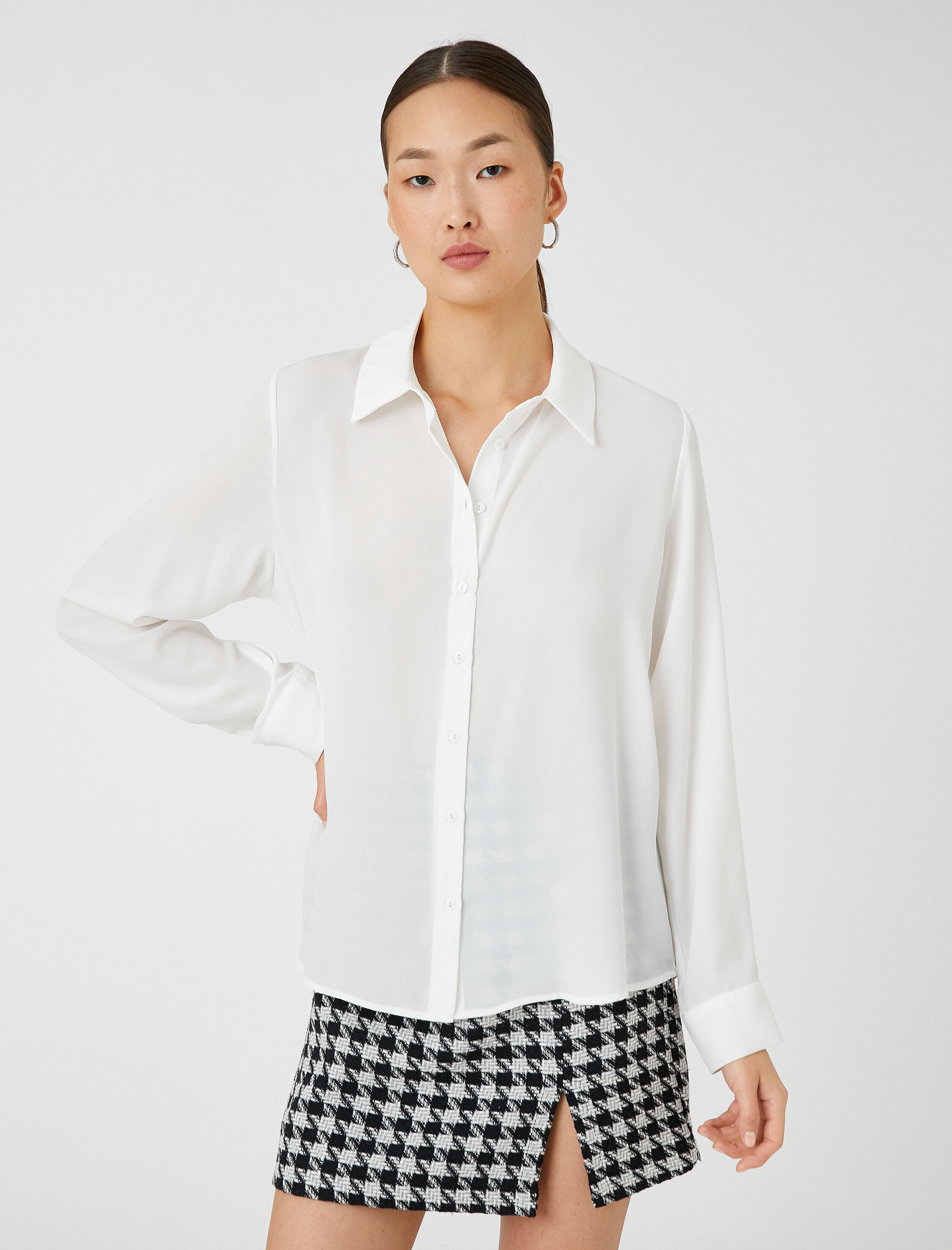   Basic Gömlek Uzun Kollu Düğmeli