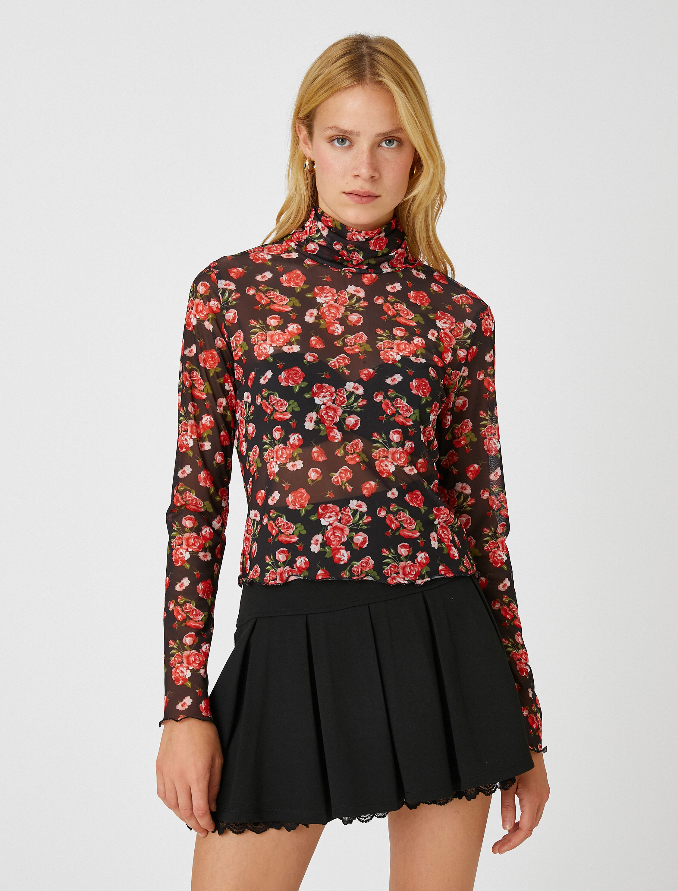 Transparan Balıkçı Yaka Tişört