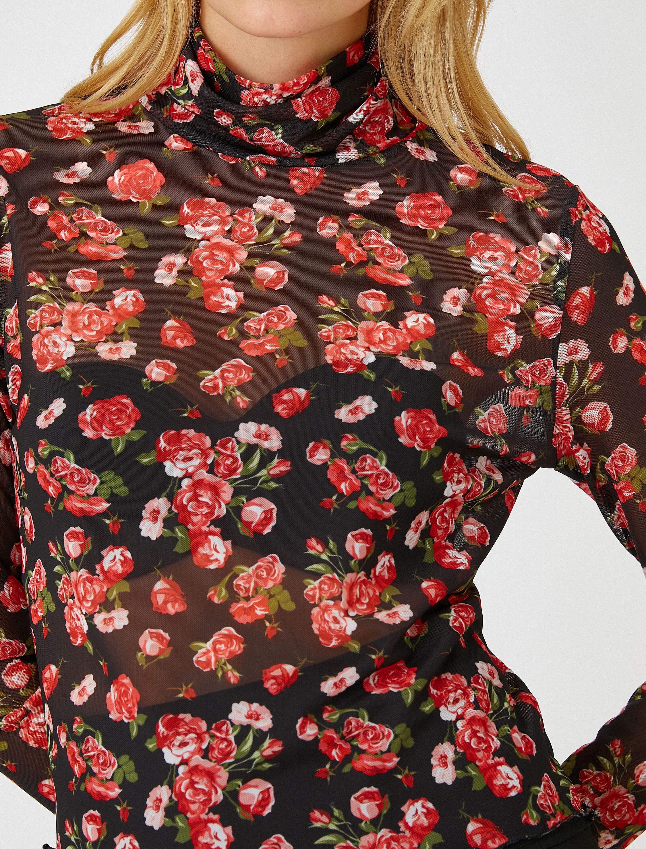 Transparan Balıkçı Yaka Tişört