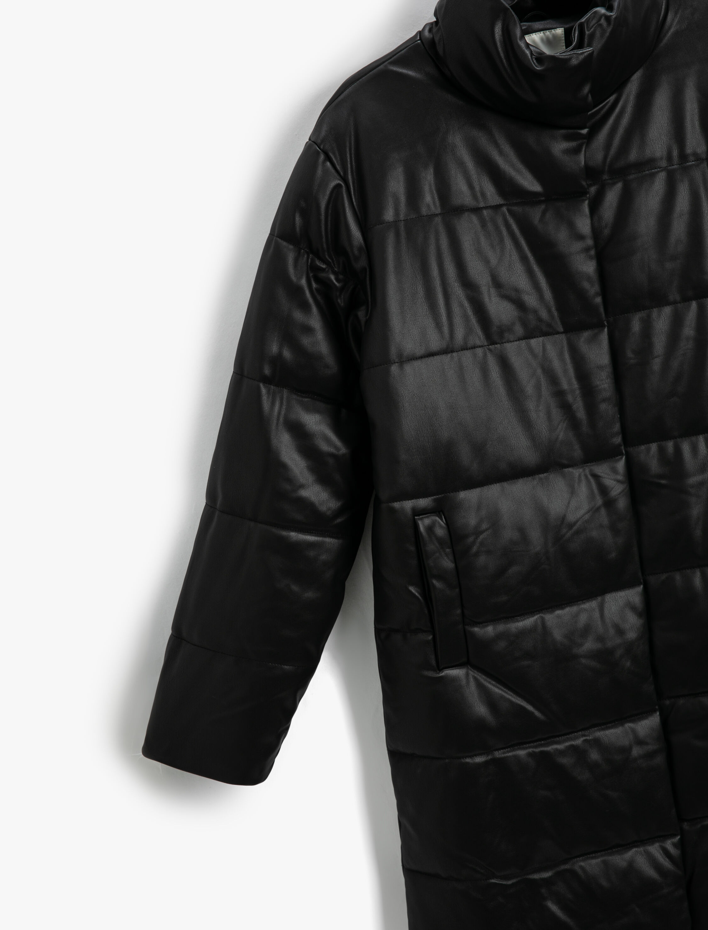   Şişme Mont Suni Deri