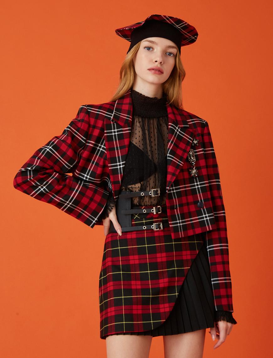   Taş Detaylı Kruvaze Crop Blazer Ceket