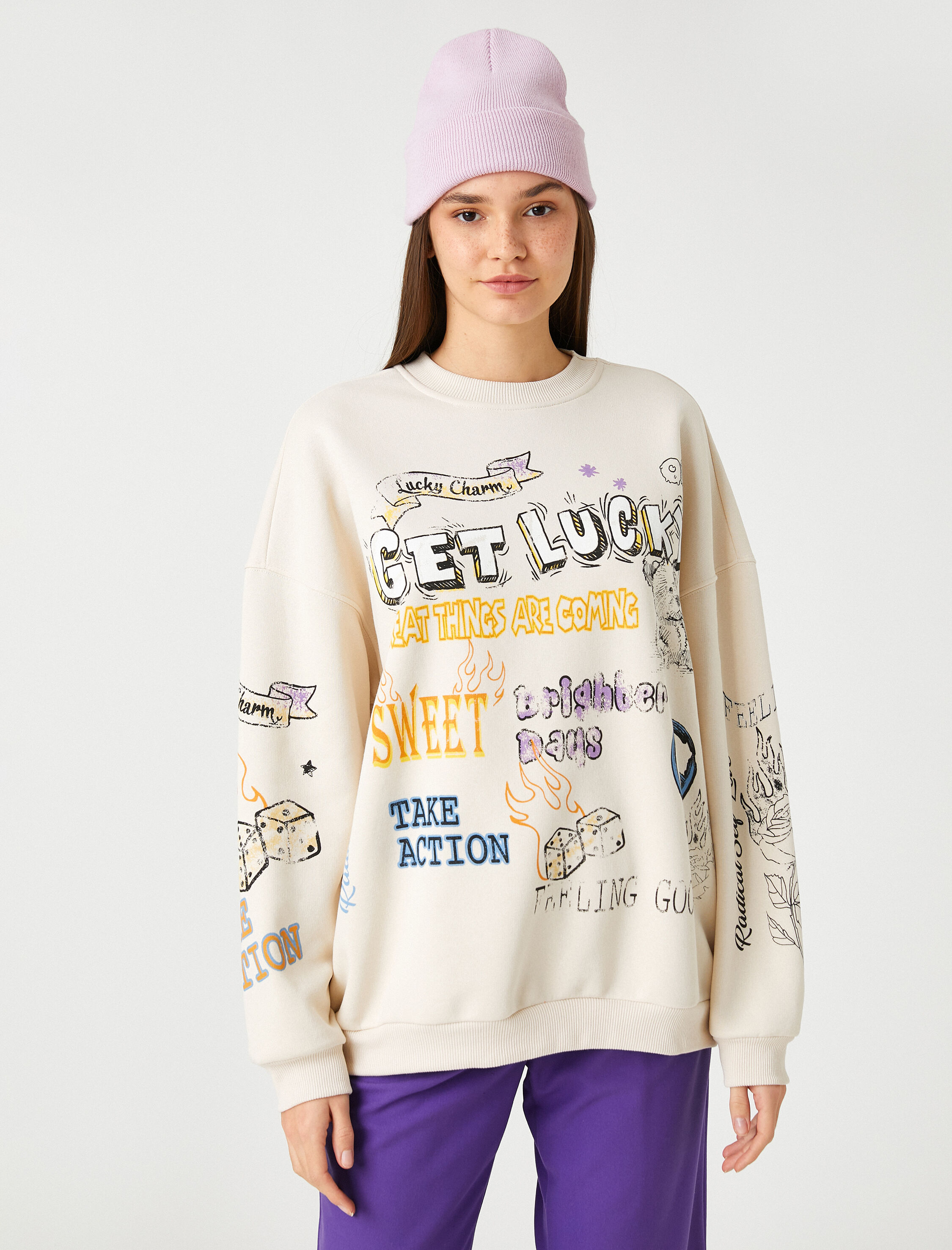   Bisiklet Yaka Sweatshirt Oversize Grafiti Baskılı Uzun Kollu İçi Polarlı