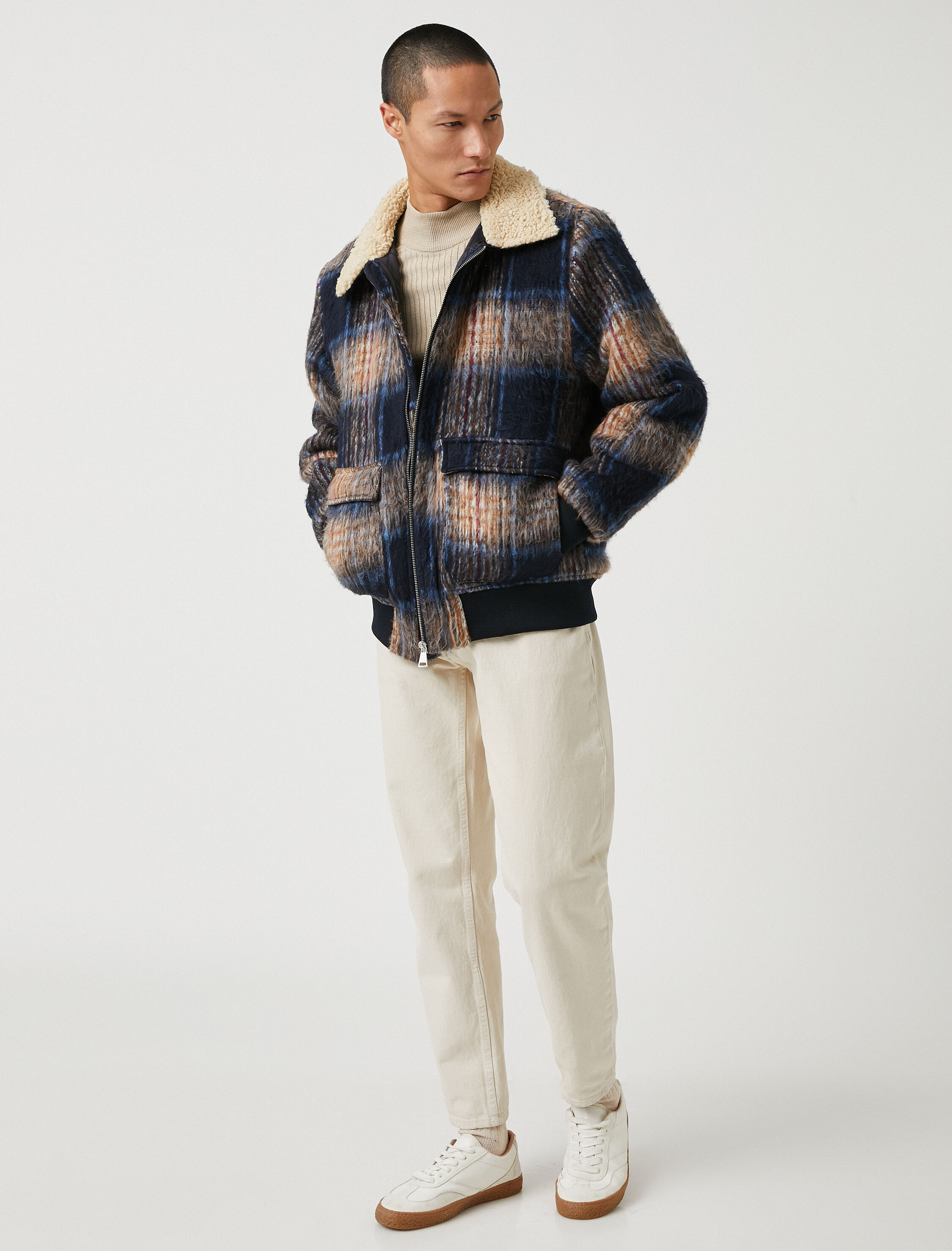   Yaka Detaylı Ceket Cepli Fermuarlı Yumuşak Dokulu