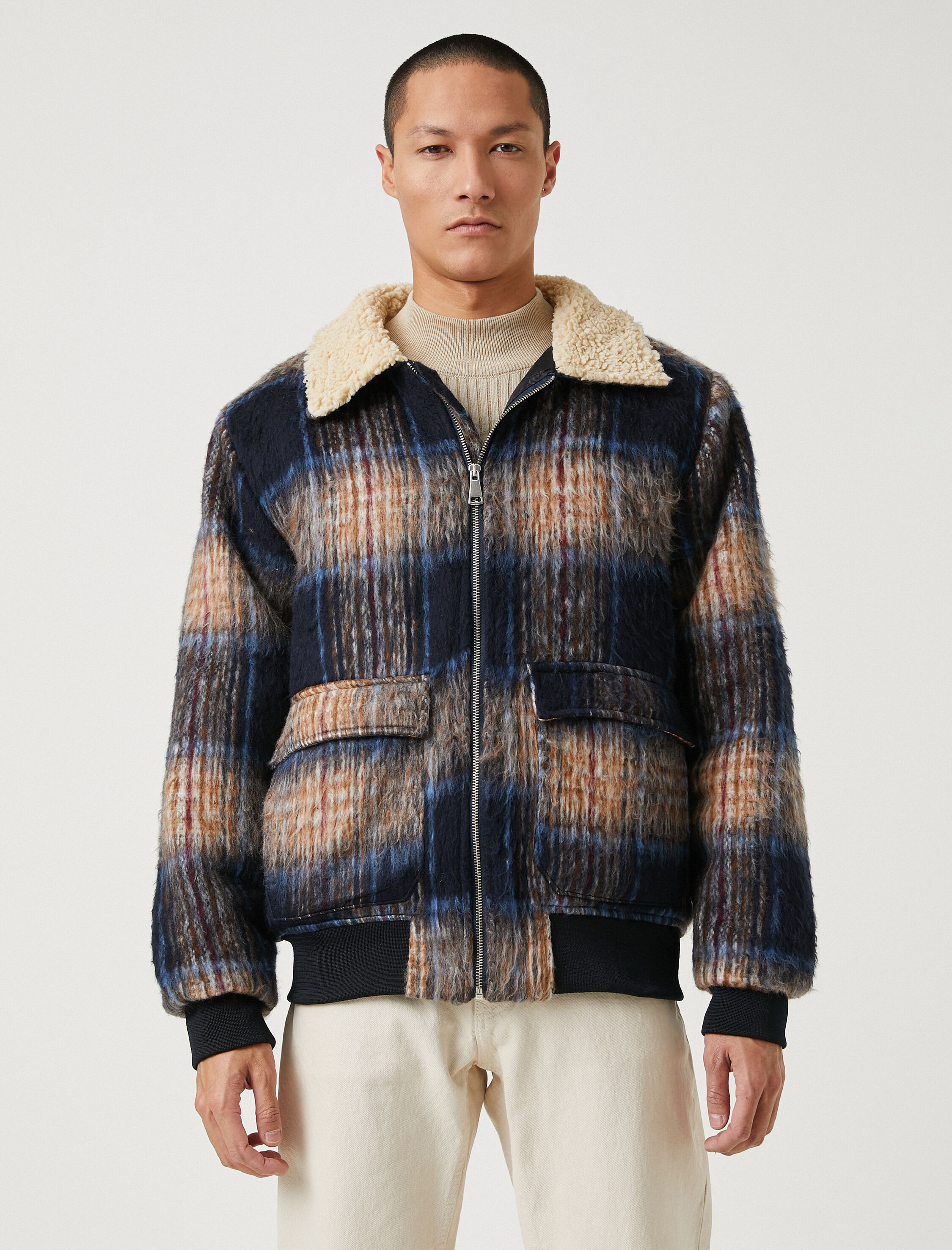   Yaka Detaylı Ceket Cepli Fermuarlı Yumuşak Dokulu