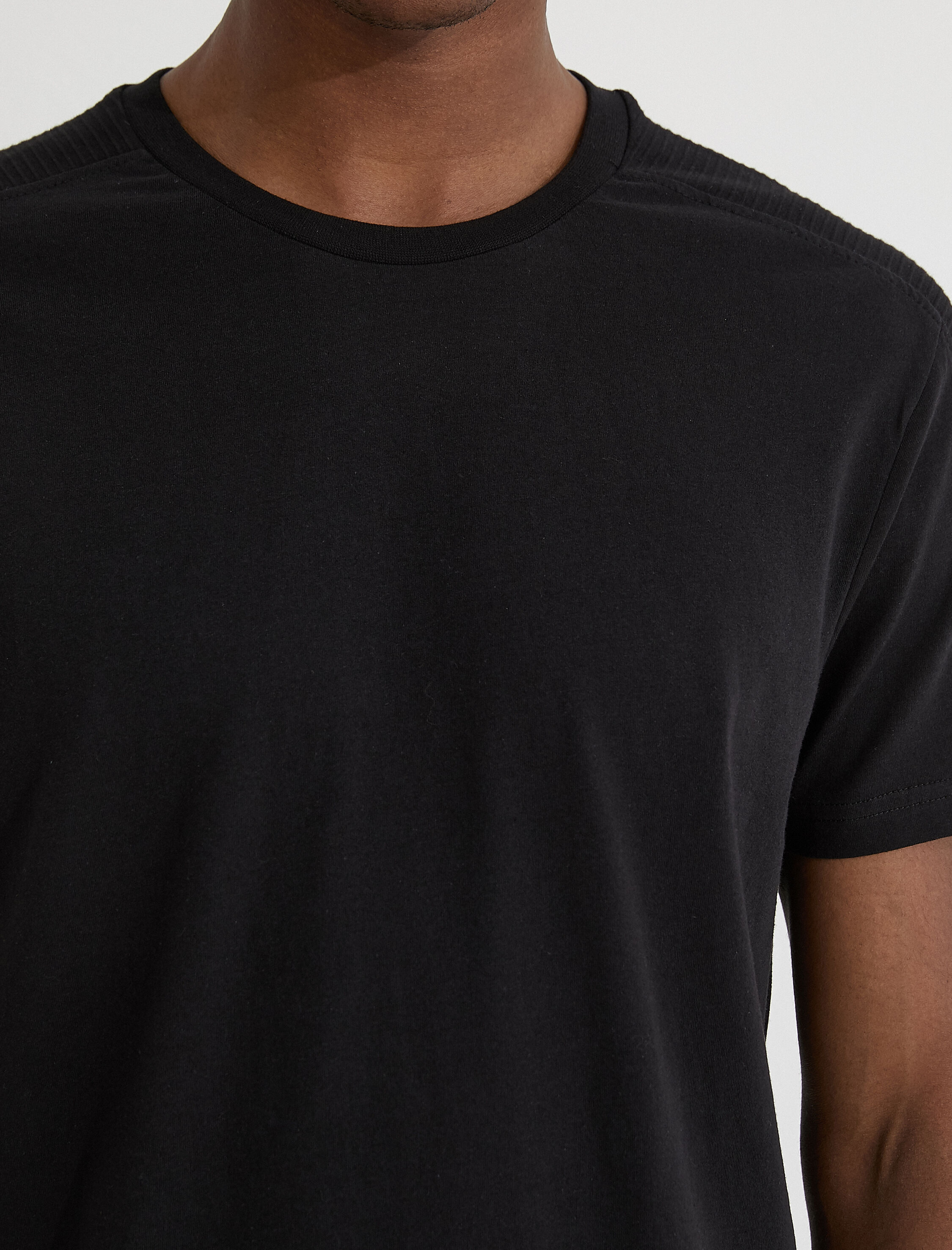   Slim Fit Basic Tişört