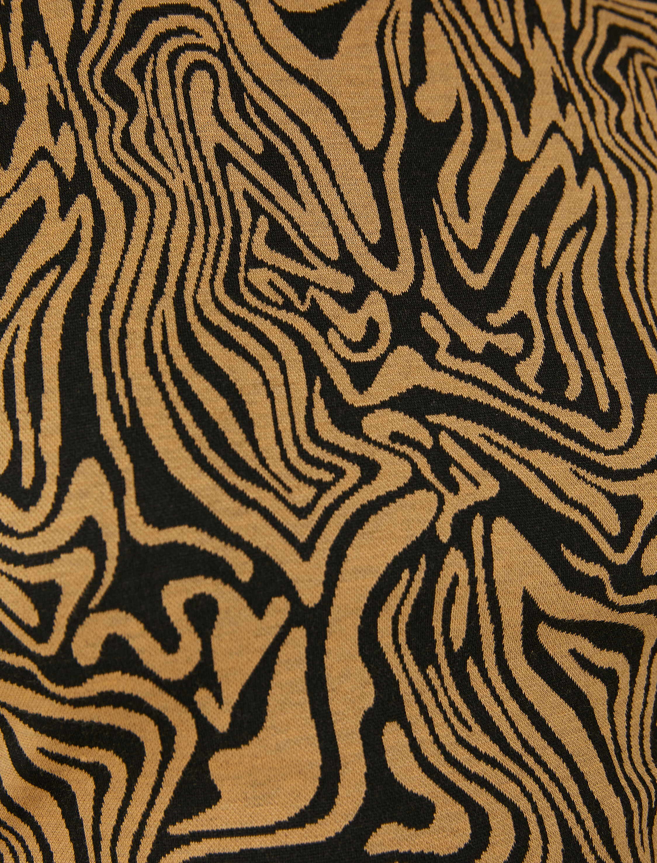   Uzun Kollu Tişört Crop Bağlama Detaylı Yarım Balıkçı Yaka