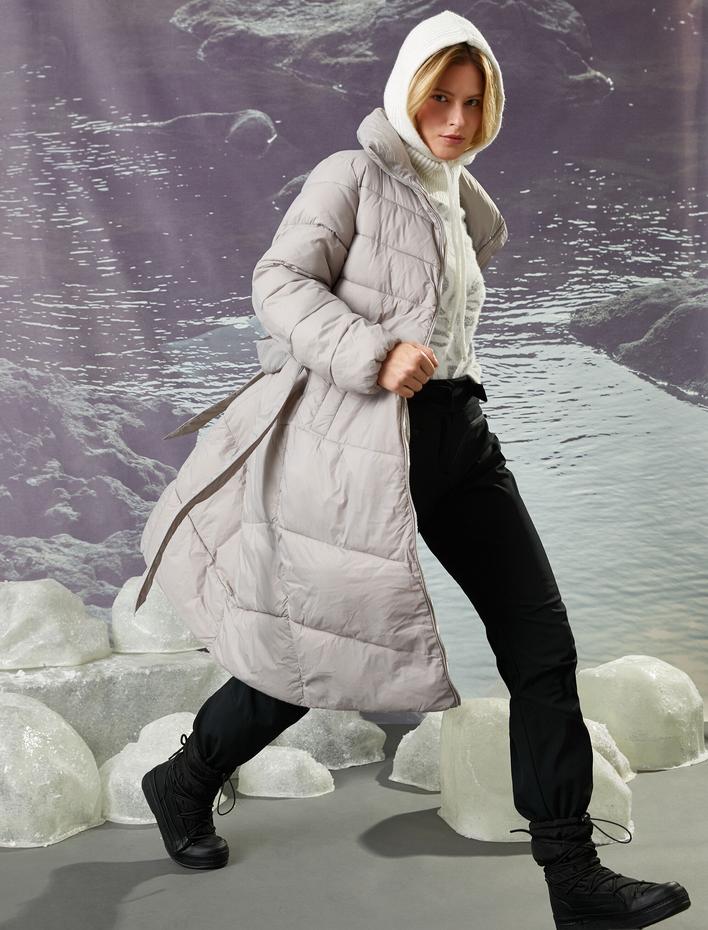  Koton X Şahika Ercümen - Uzun Şişme Mont Kuşaklı