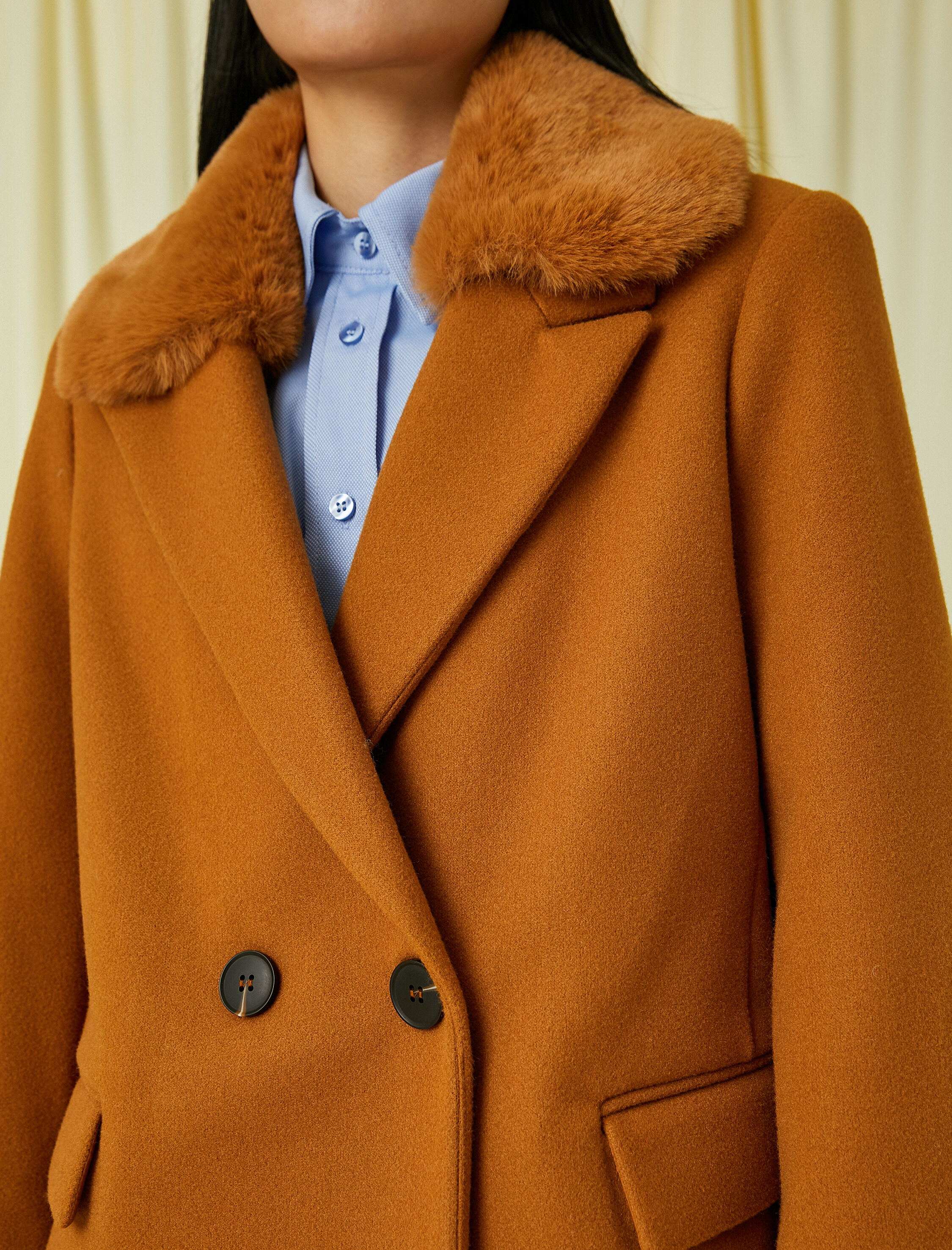   Kaşe Kaban Cep Detaylı Katlı Yaka