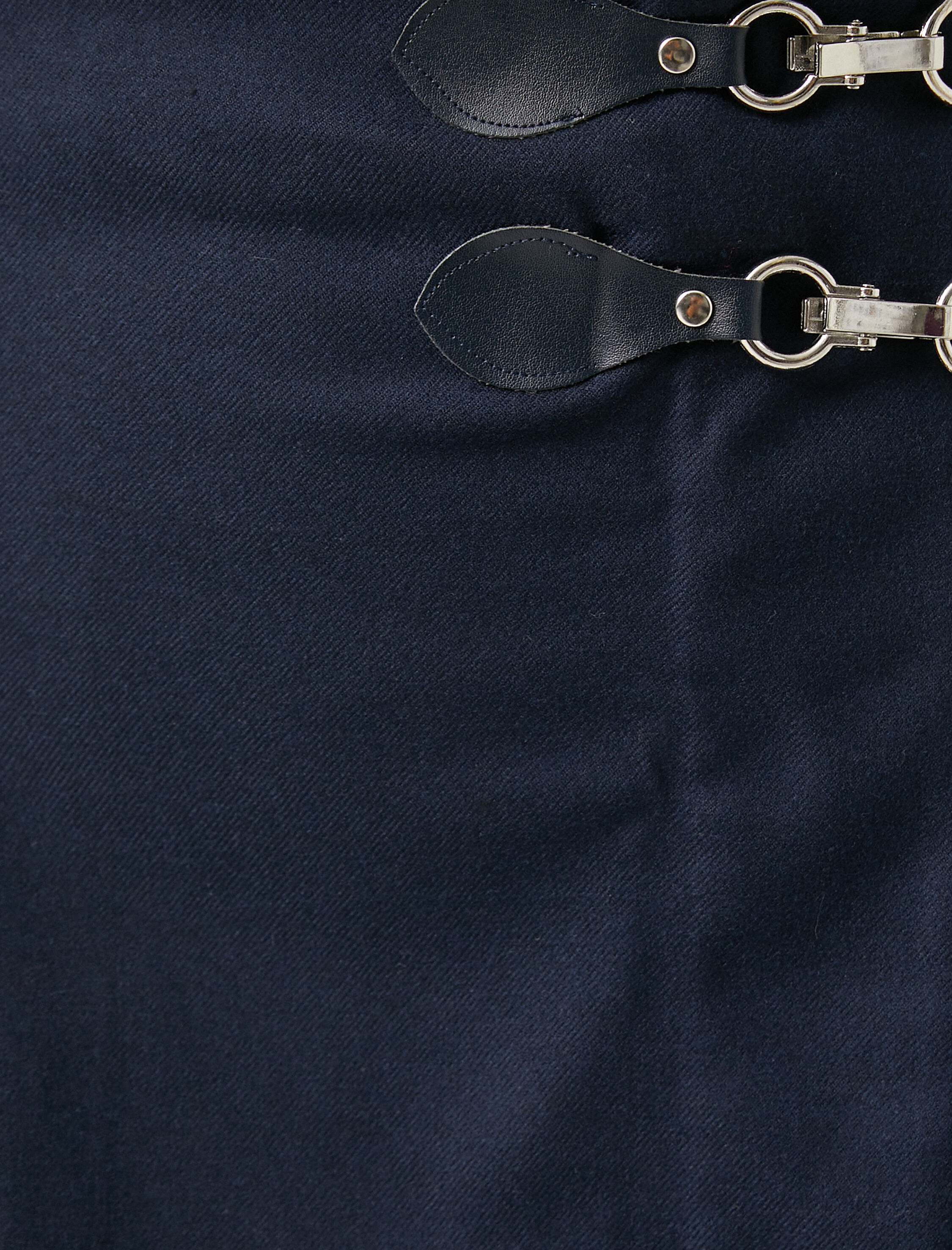   Melis Ağazat X Koton - Kemer Detaylı Pileli Mini Etek