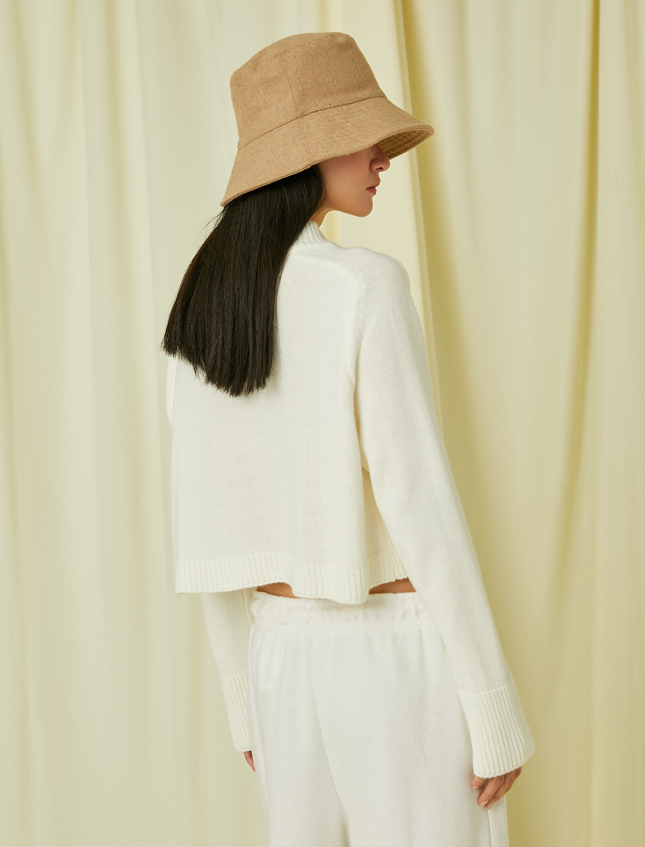 Dik Yaka Crop Triko Kazak Kaşmir Dokulu