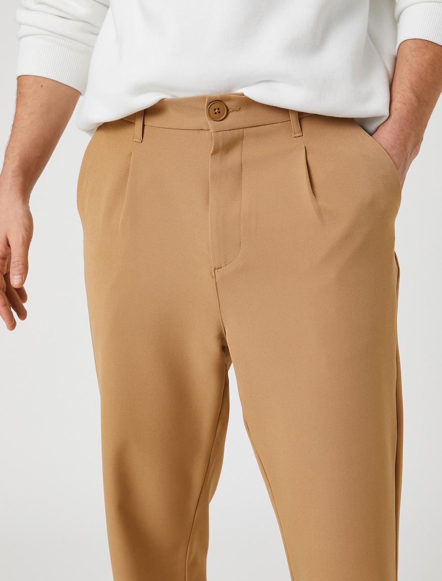   Bol Pantolon Pileli Düğmeli Cep Detaylı