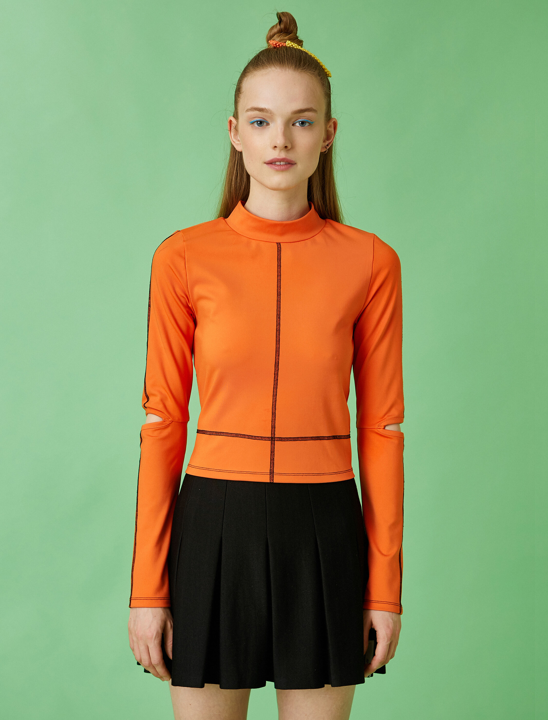   Uzun Kollu Tişört Dik Yaka