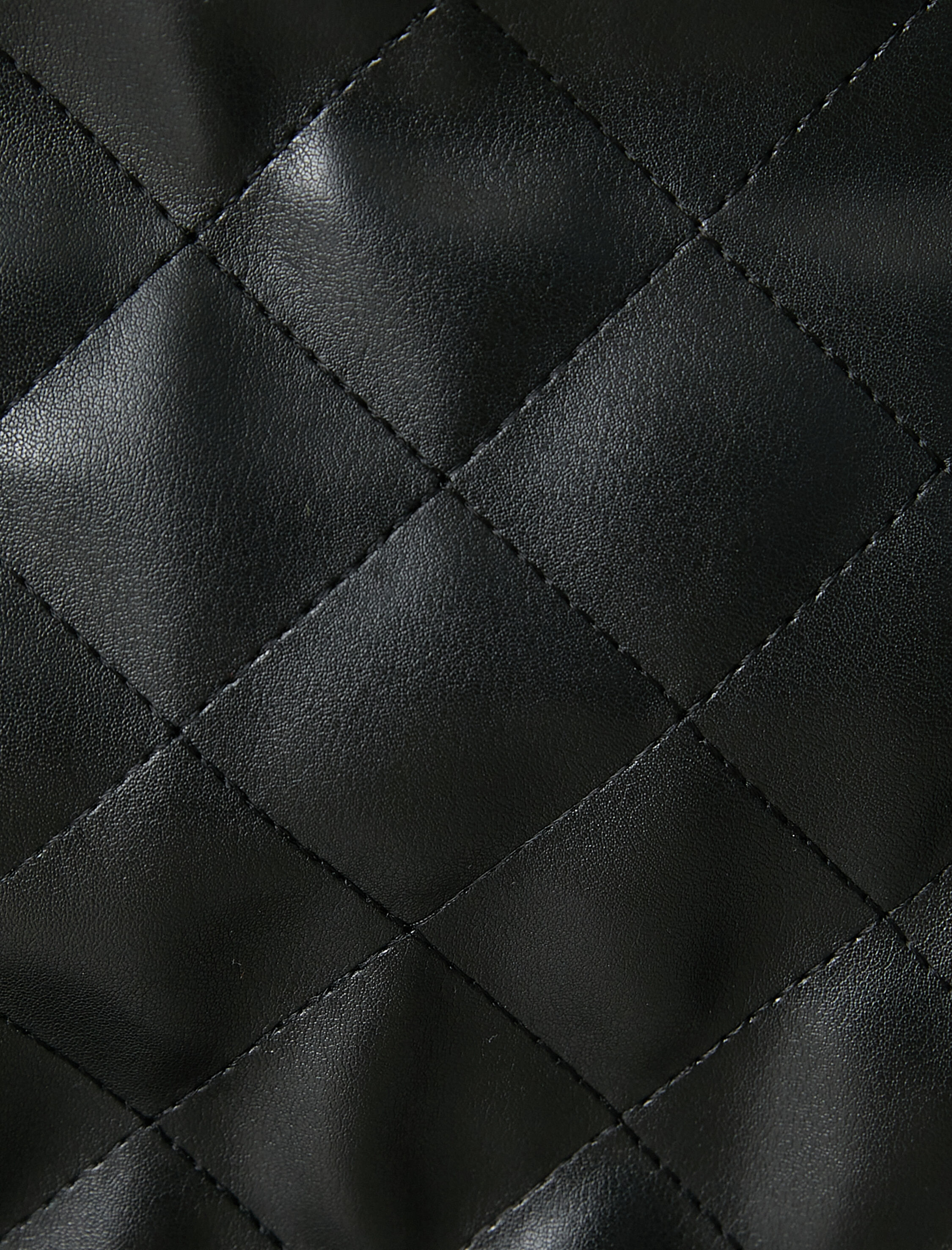   Suni Deri Kapitone Mini Etek