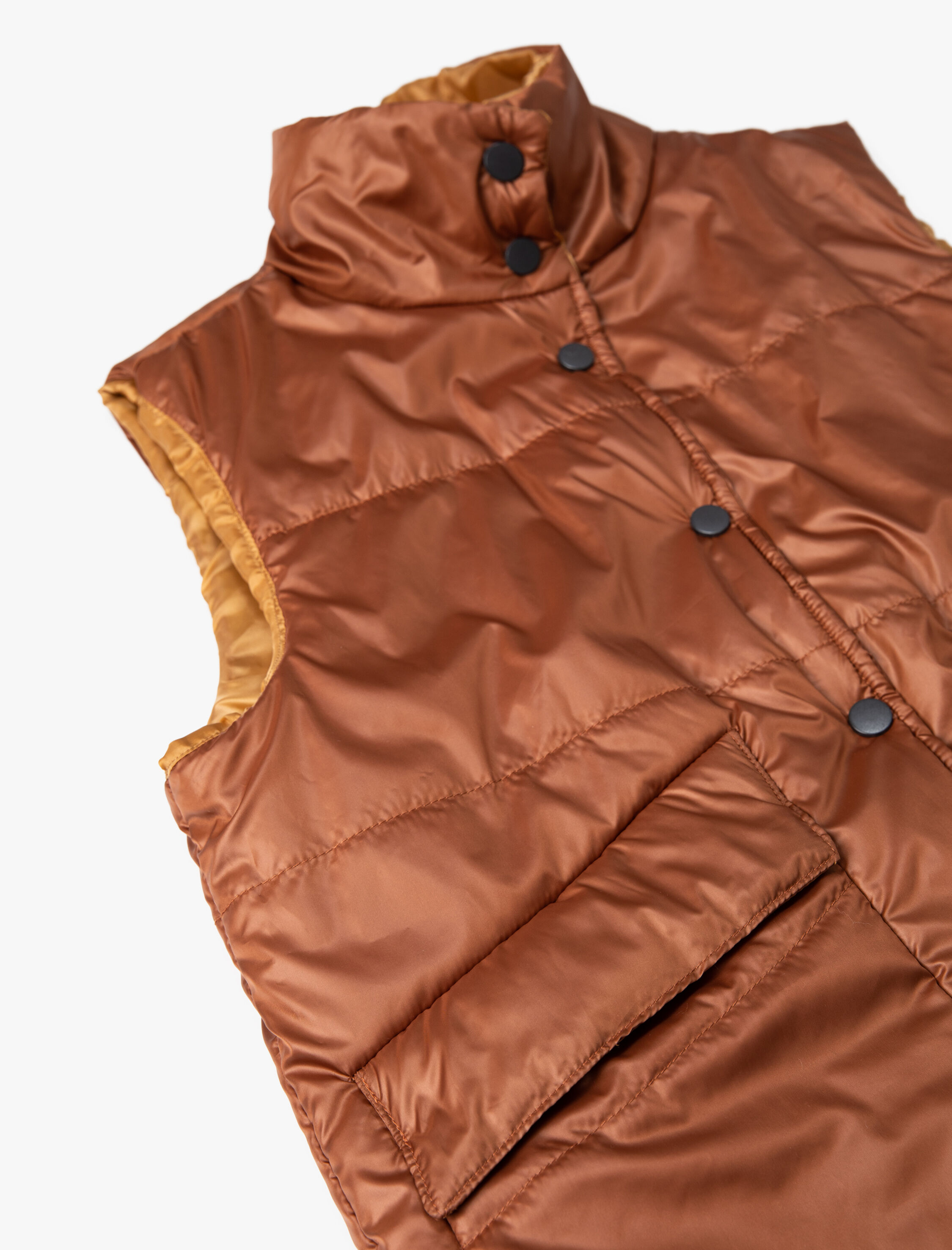   Şişme Yelek Cep Detaylı Çıtçıt Kapama