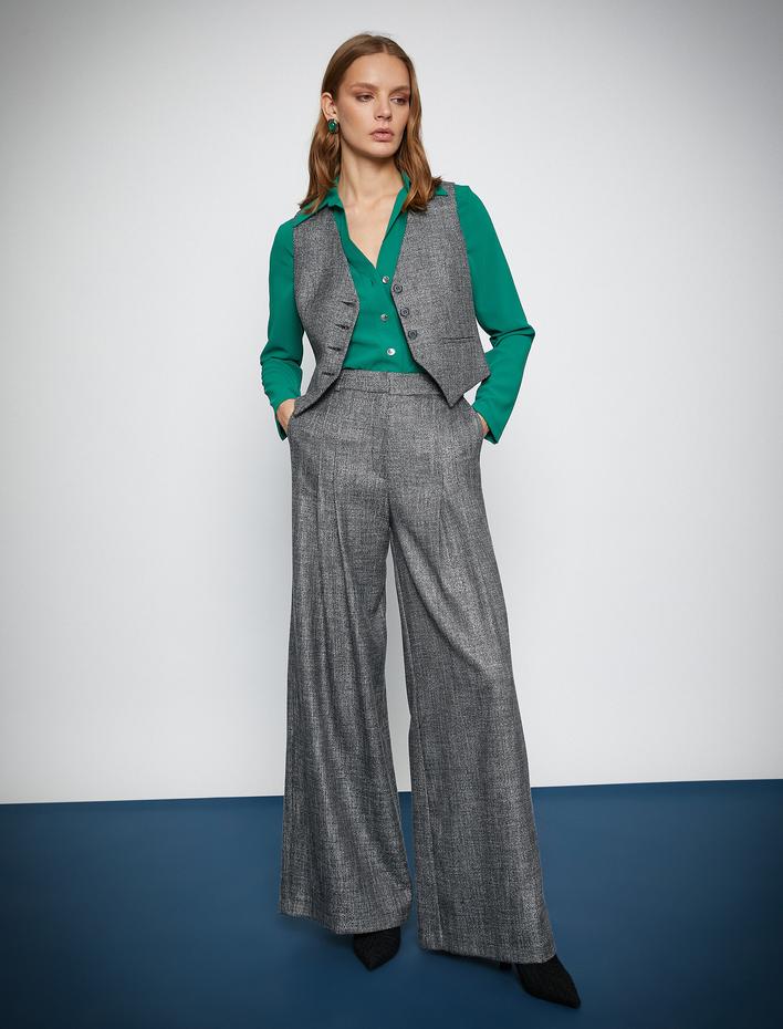  Melis Ağazat X Koton - Metal Düğmeli Gömlek