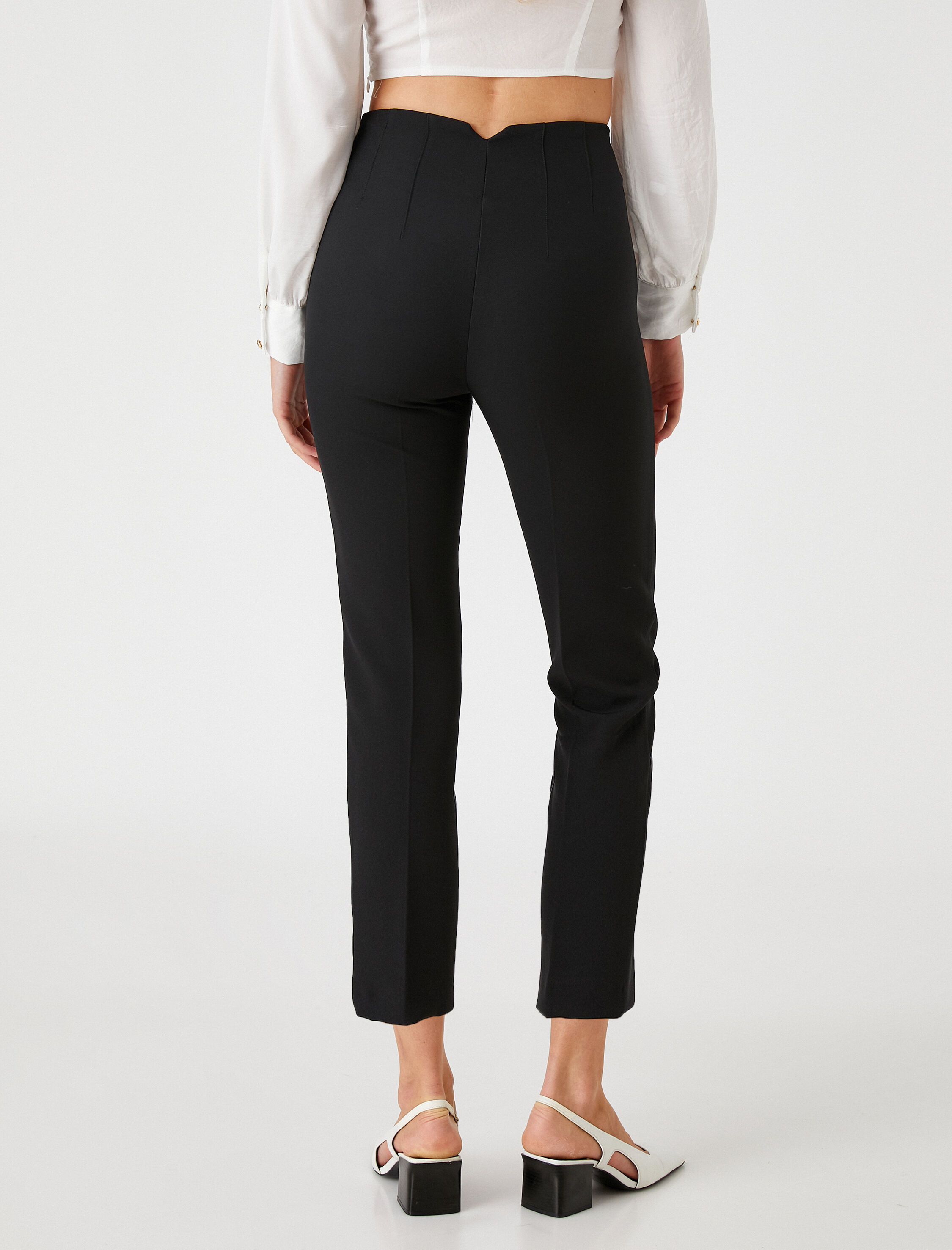 Dikiş Detaylı Crop Pantolon Cepli