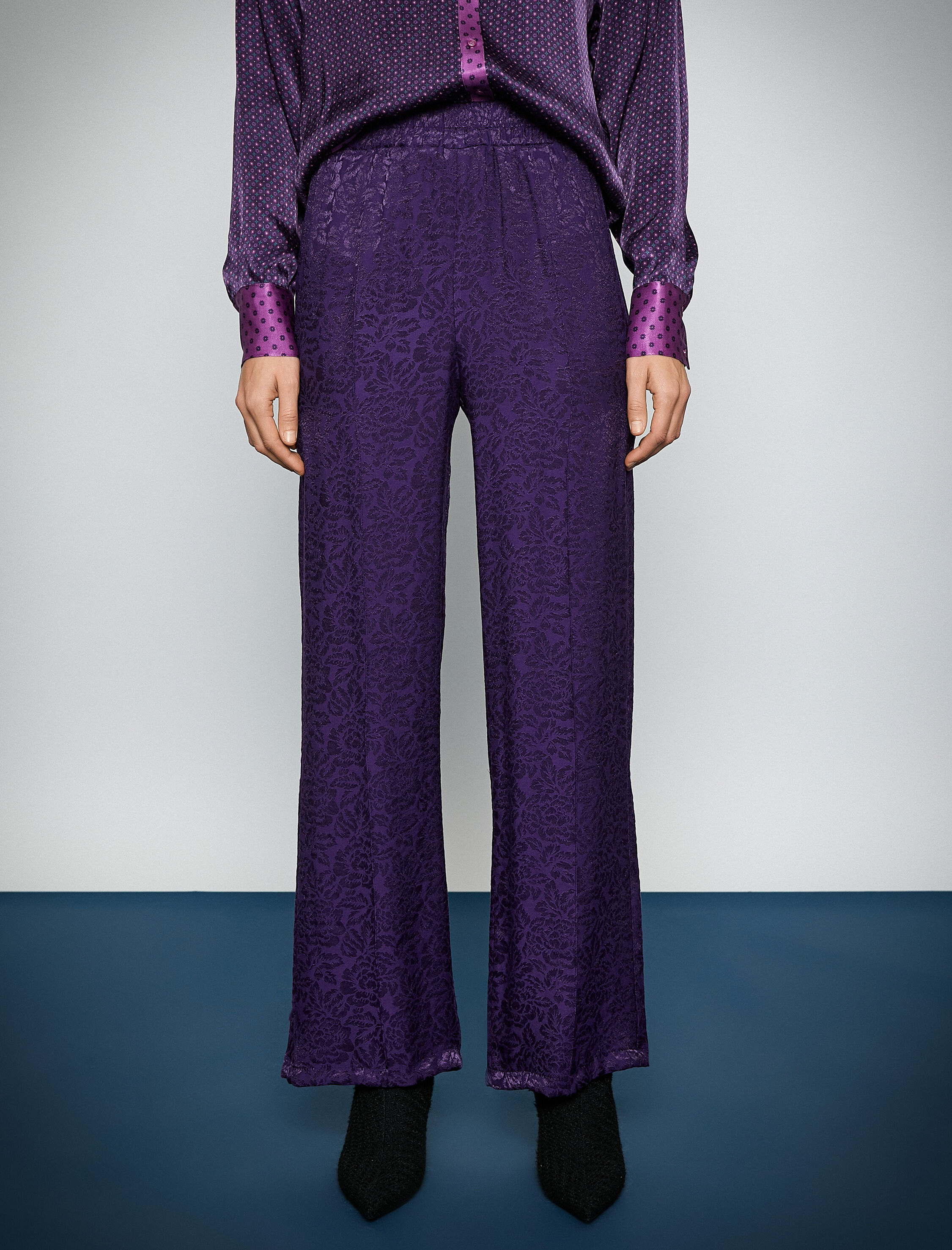   Melis Ağazat X Koton - Jakarlı Beli Lastikli Crop Bol Paça Pantolon