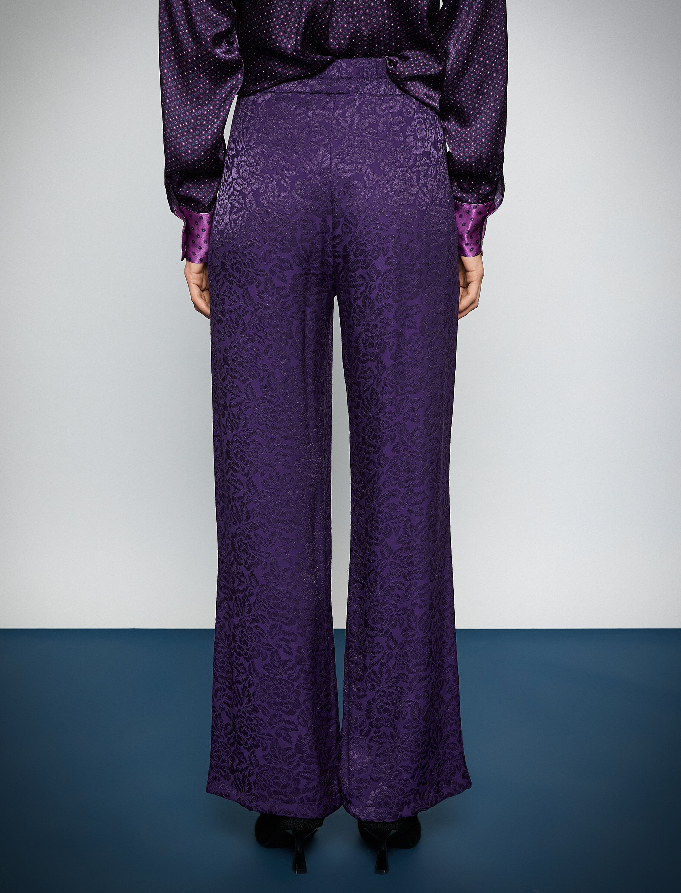   Melis Ağazat X Koton - Jakarlı Beli Lastikli Crop Bol Paça Pantolon