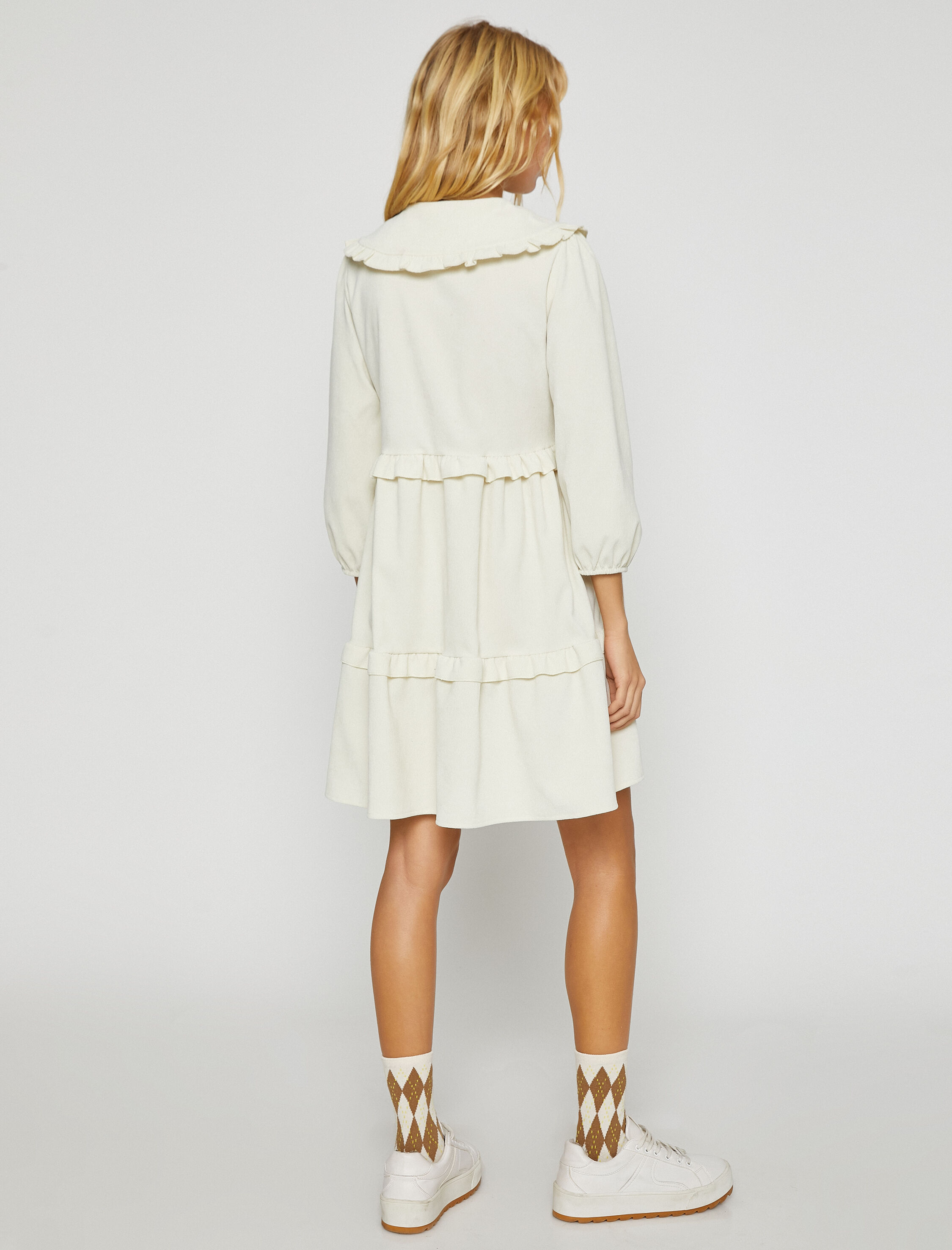   Bebe Yaka Kısa Elbise Balon Kollu