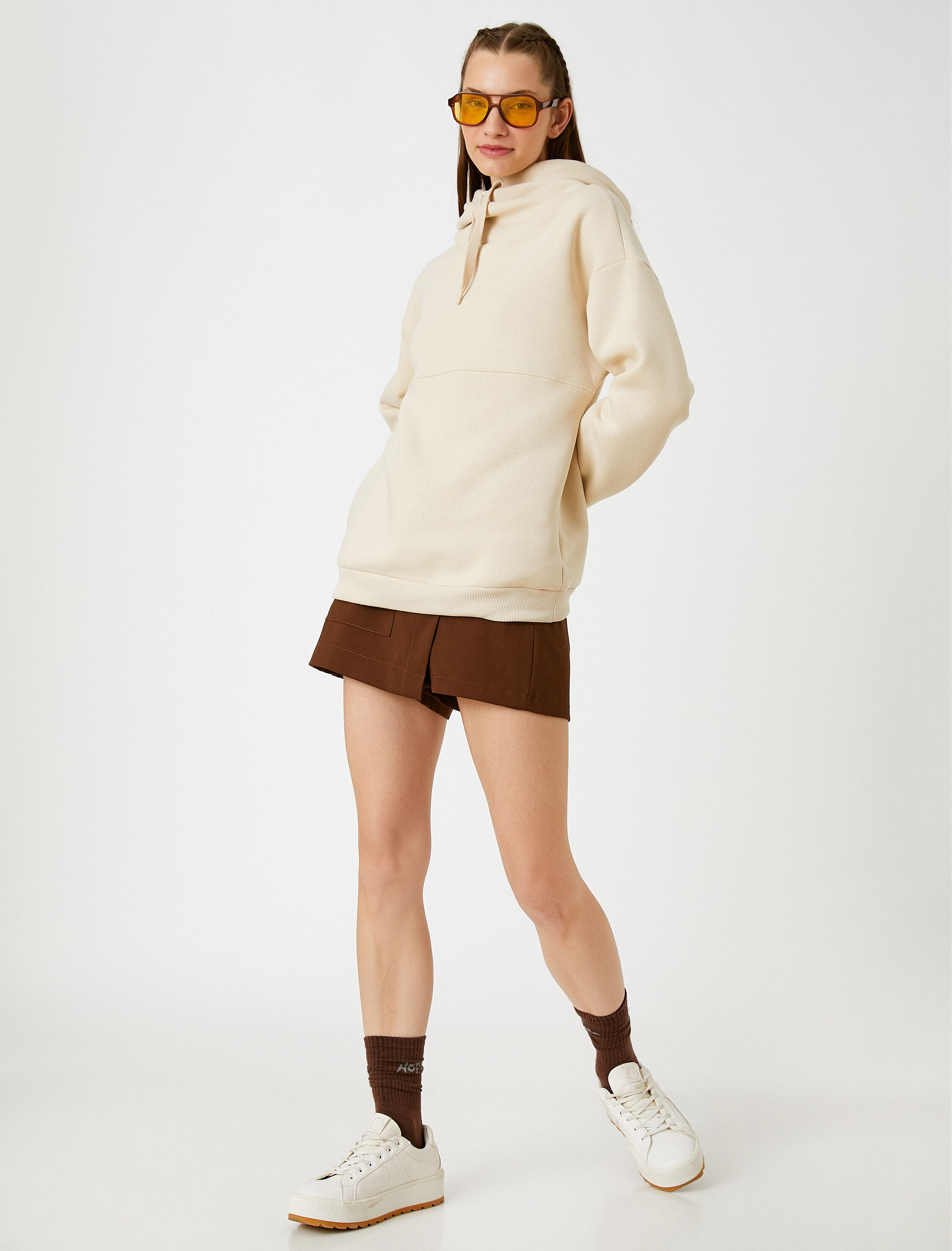 Koton Oversize Kapüşonlu Basic Sweatshirt İçi Polarlı. 1