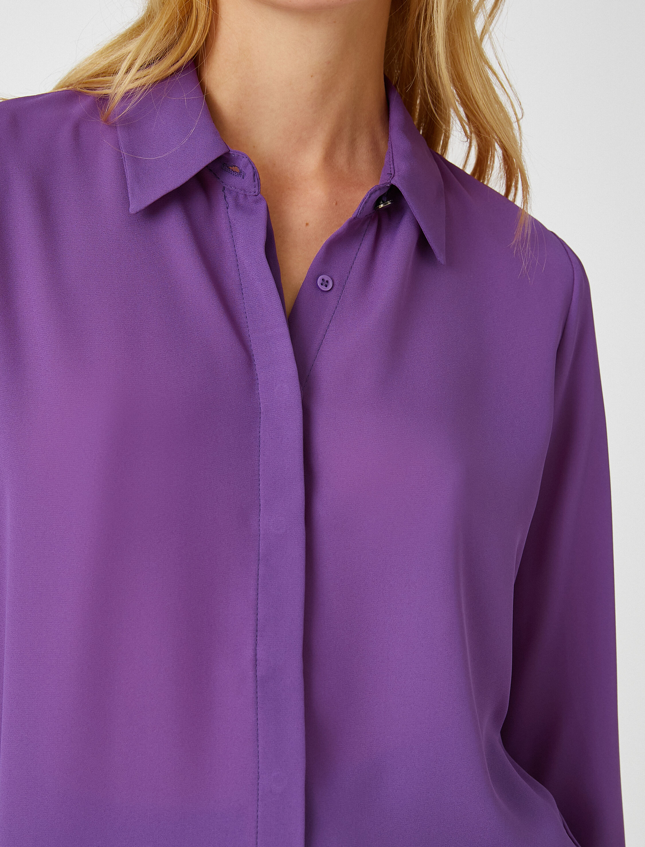   Kol Detaylı Gömlek