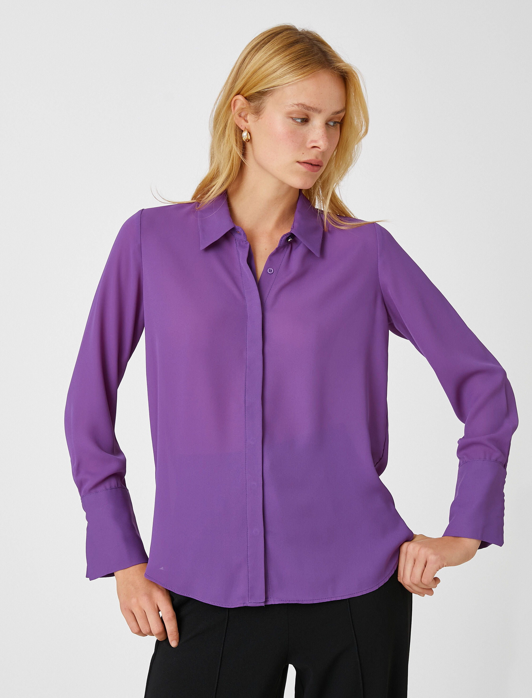   Kol Detaylı Gömlek