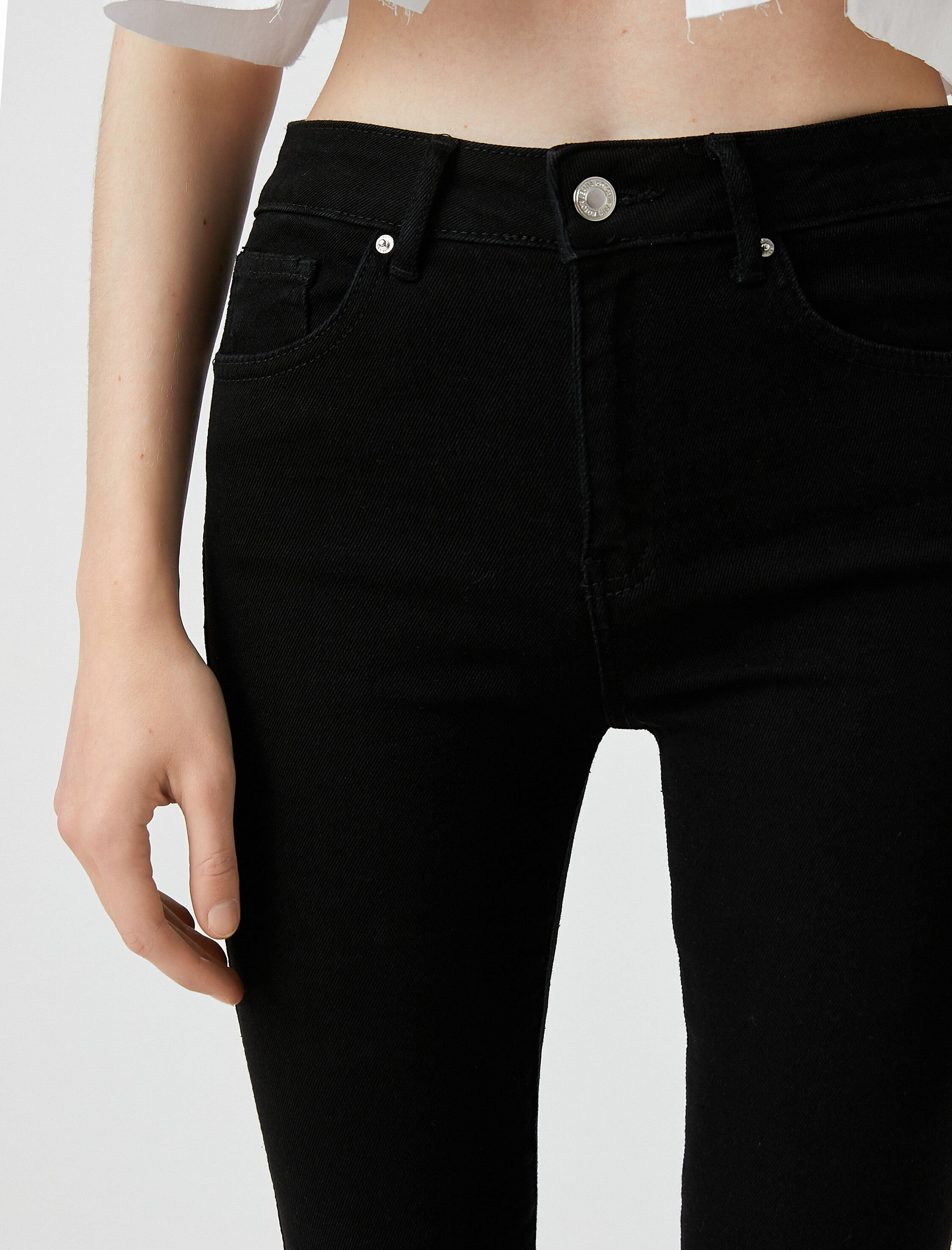   Dar Kesim Yüksek Bel Dar Paça - Carmen Jean