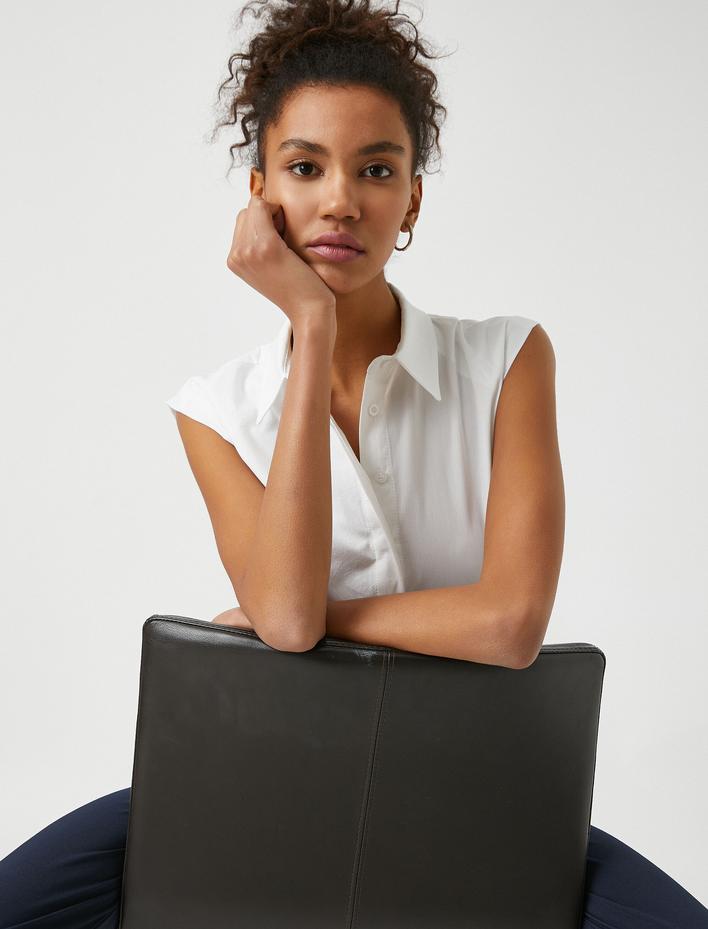  Kolsuz Pamuklu Gömlek