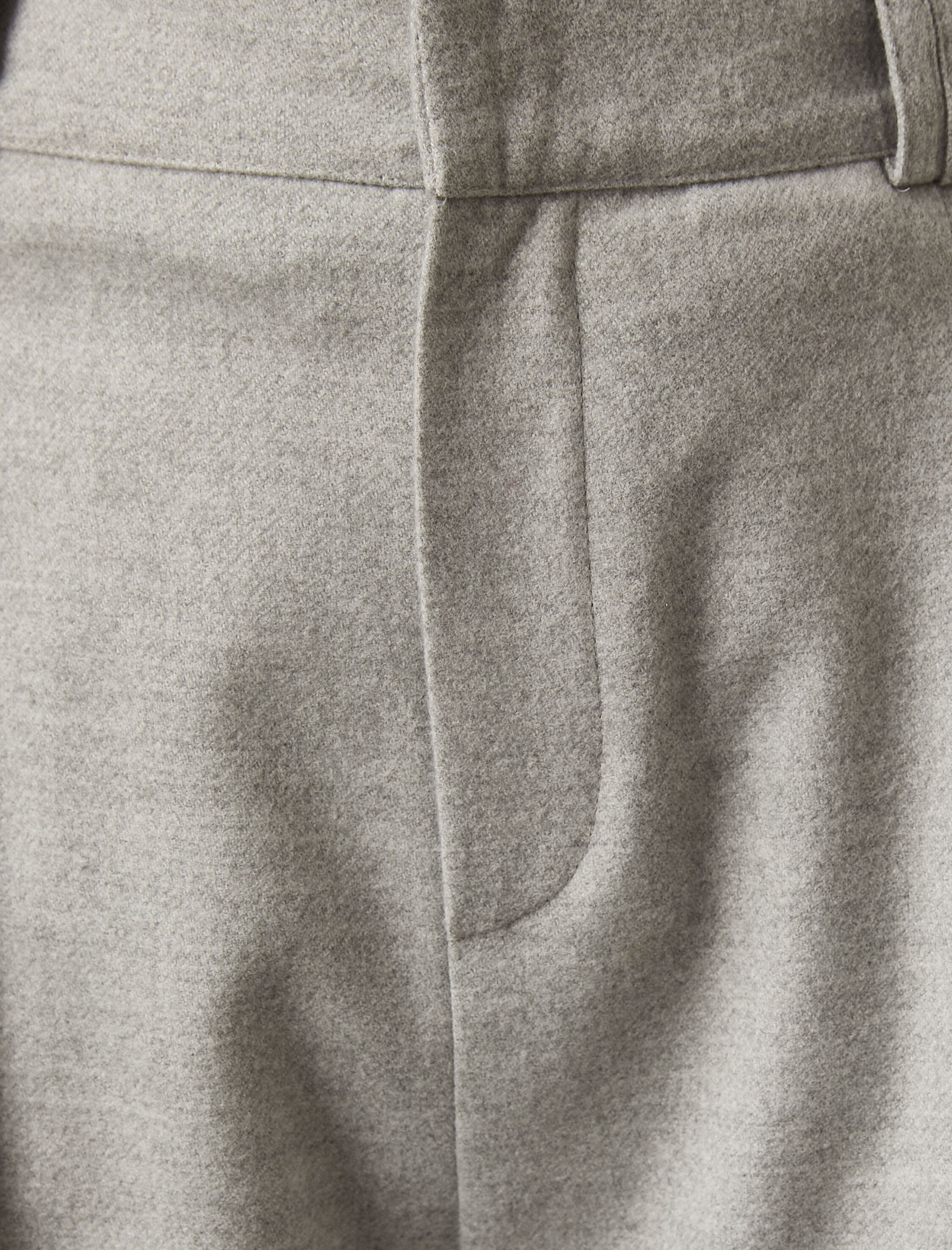   Geniş Paça Pileli Pantolon