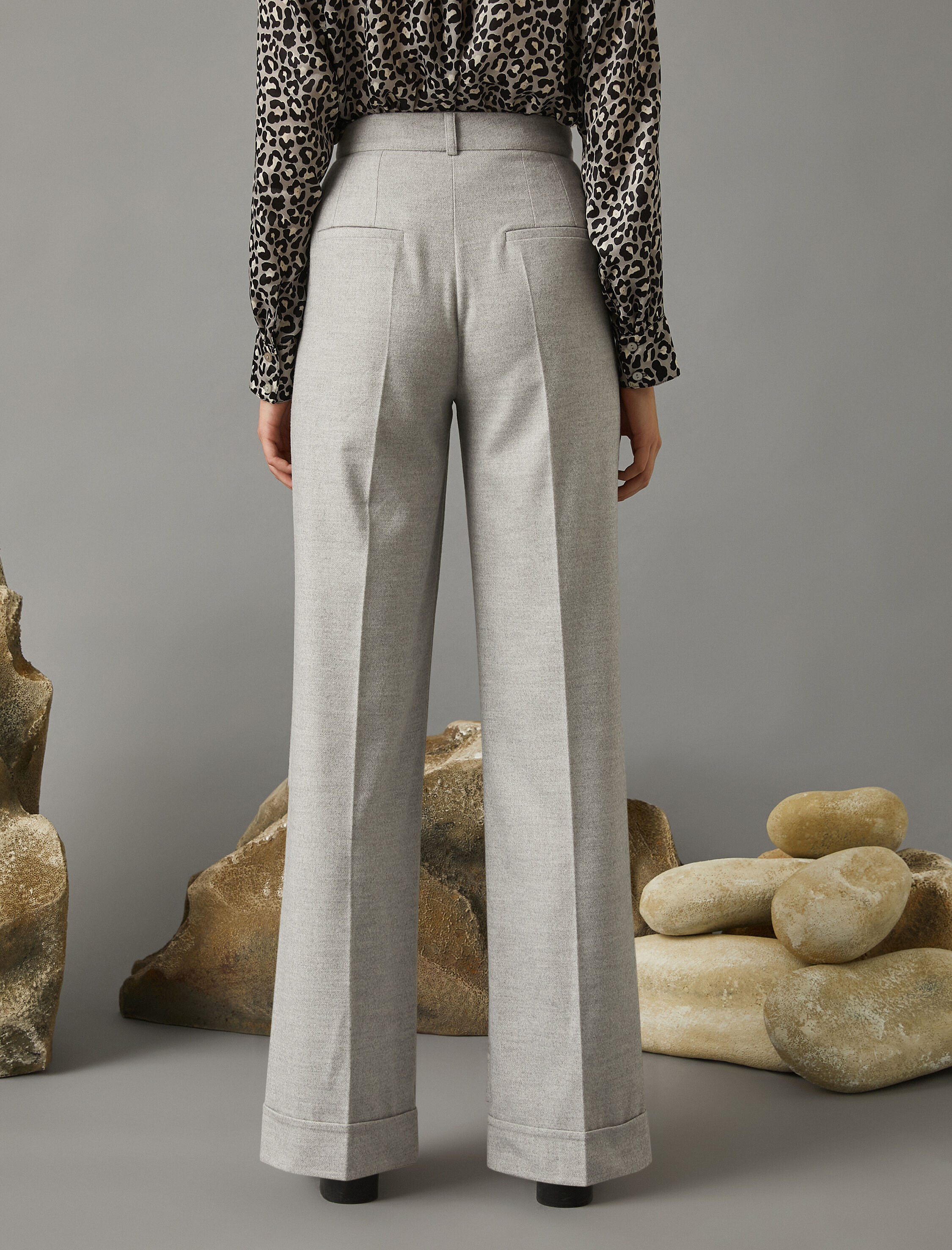   Geniş Paça Pileli Pantolon