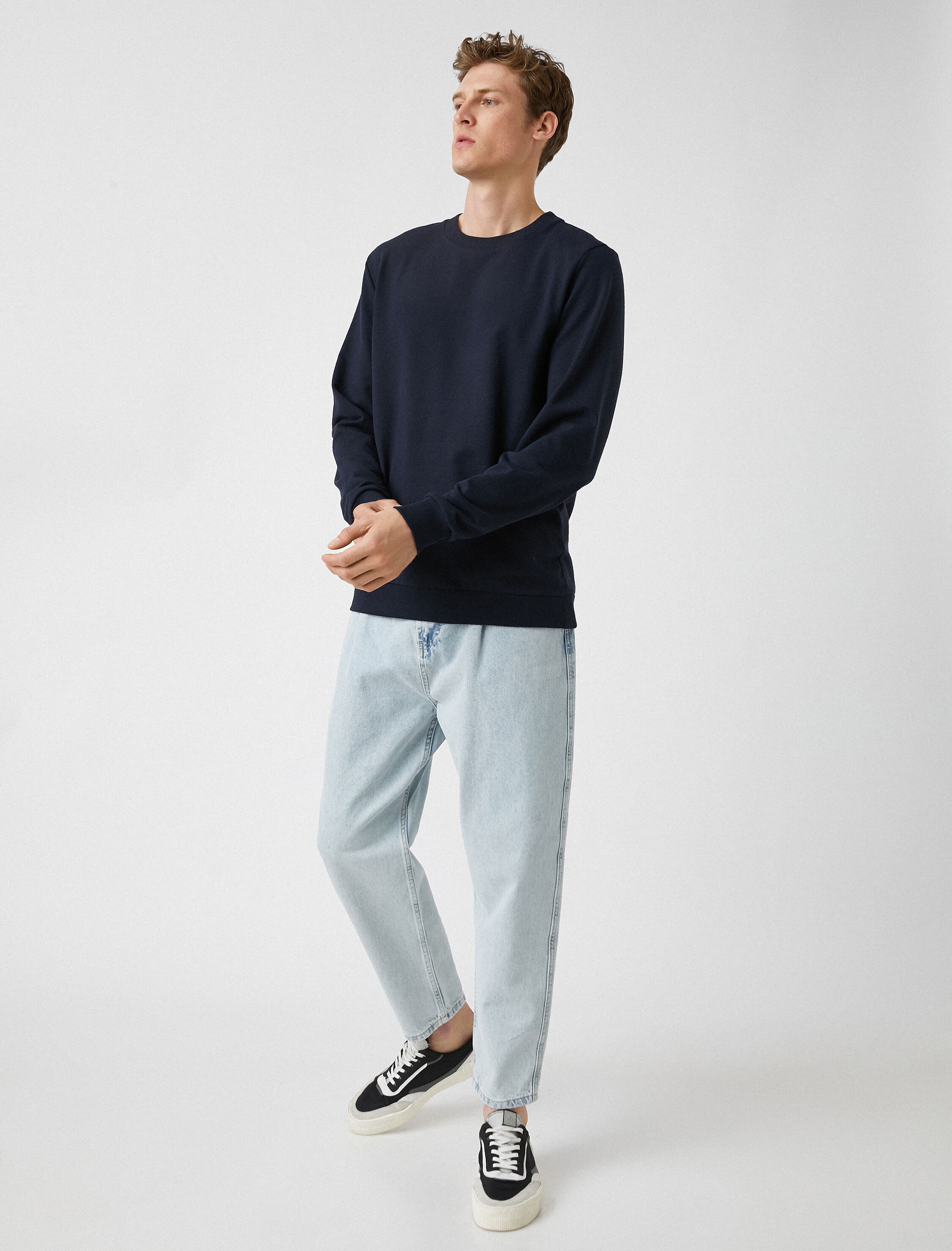 Basic Sweatshirt