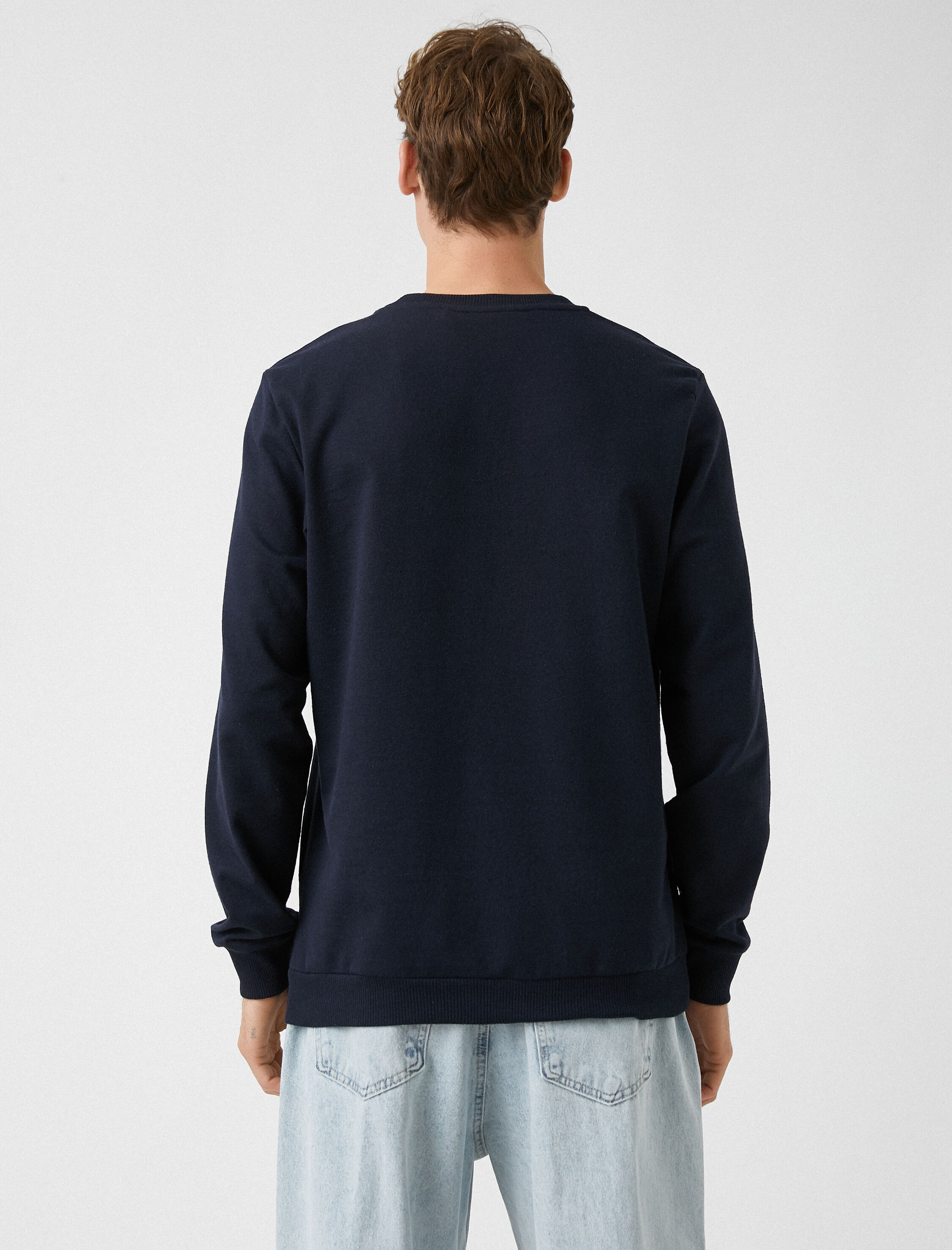 Basic Sweatshirt