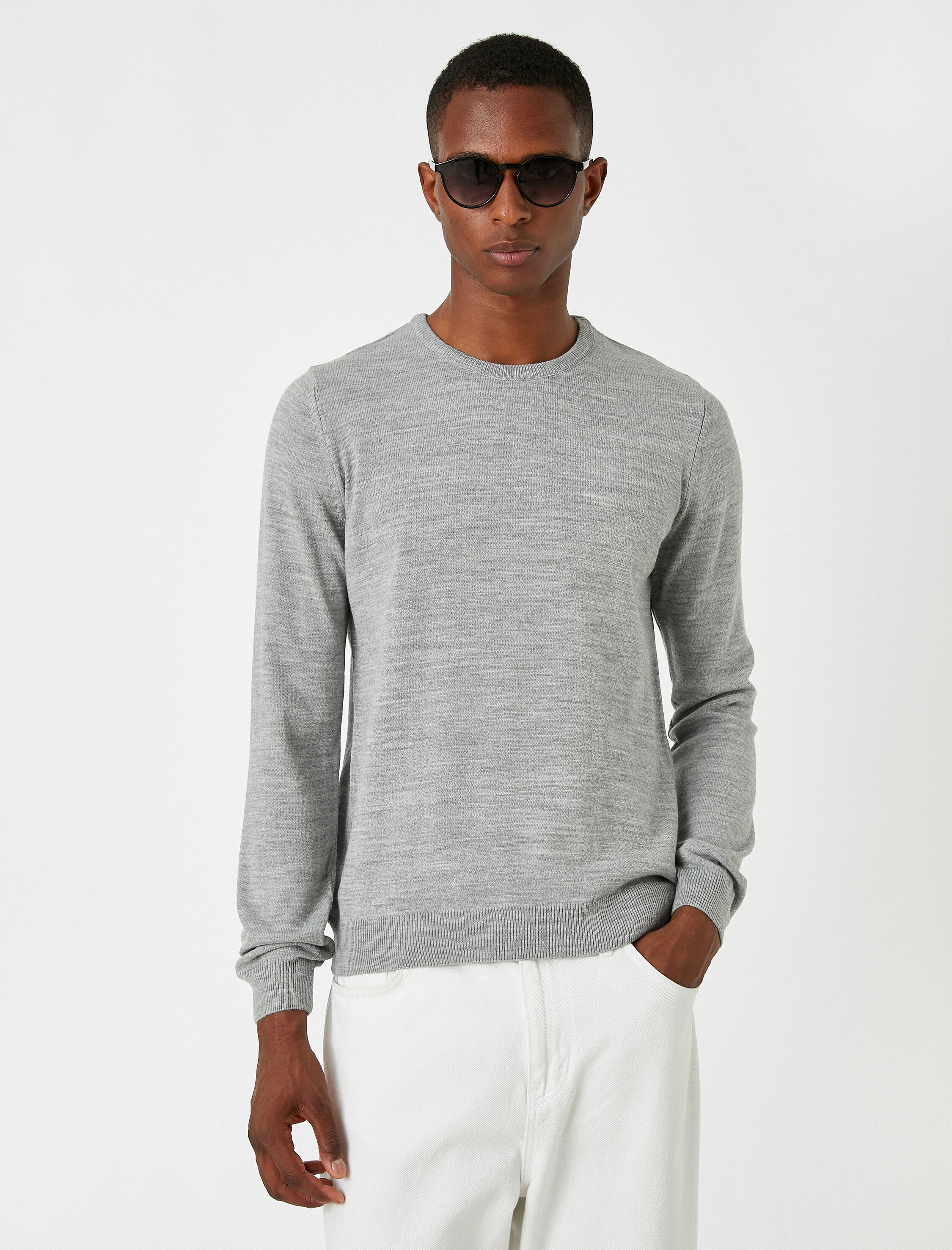   Basic Triko Kazak Bisiklet Yaka Dar Kesim Uzun Kollu