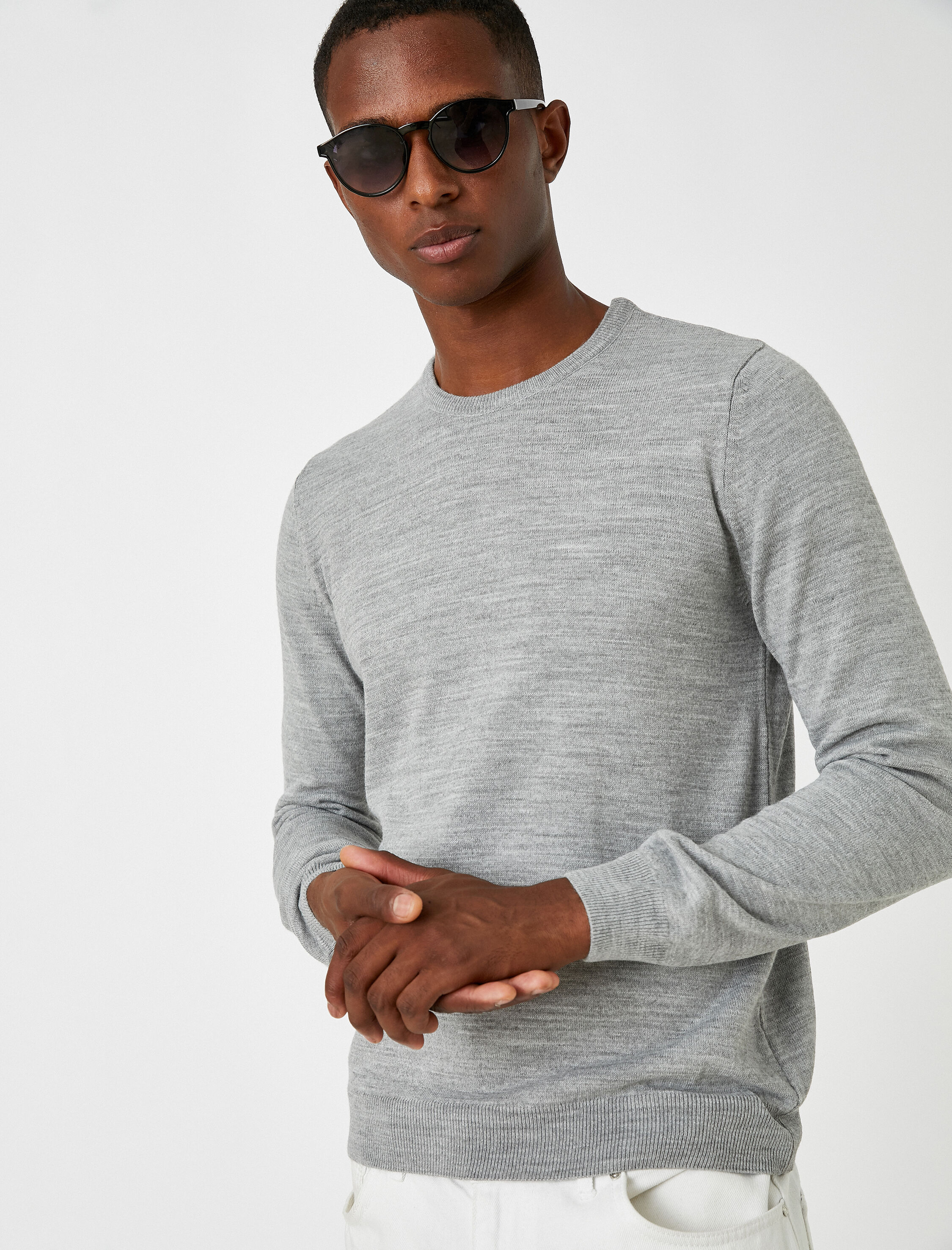   Basic Triko Kazak Bisiklet Yaka Dar Kesim Uzun Kollu