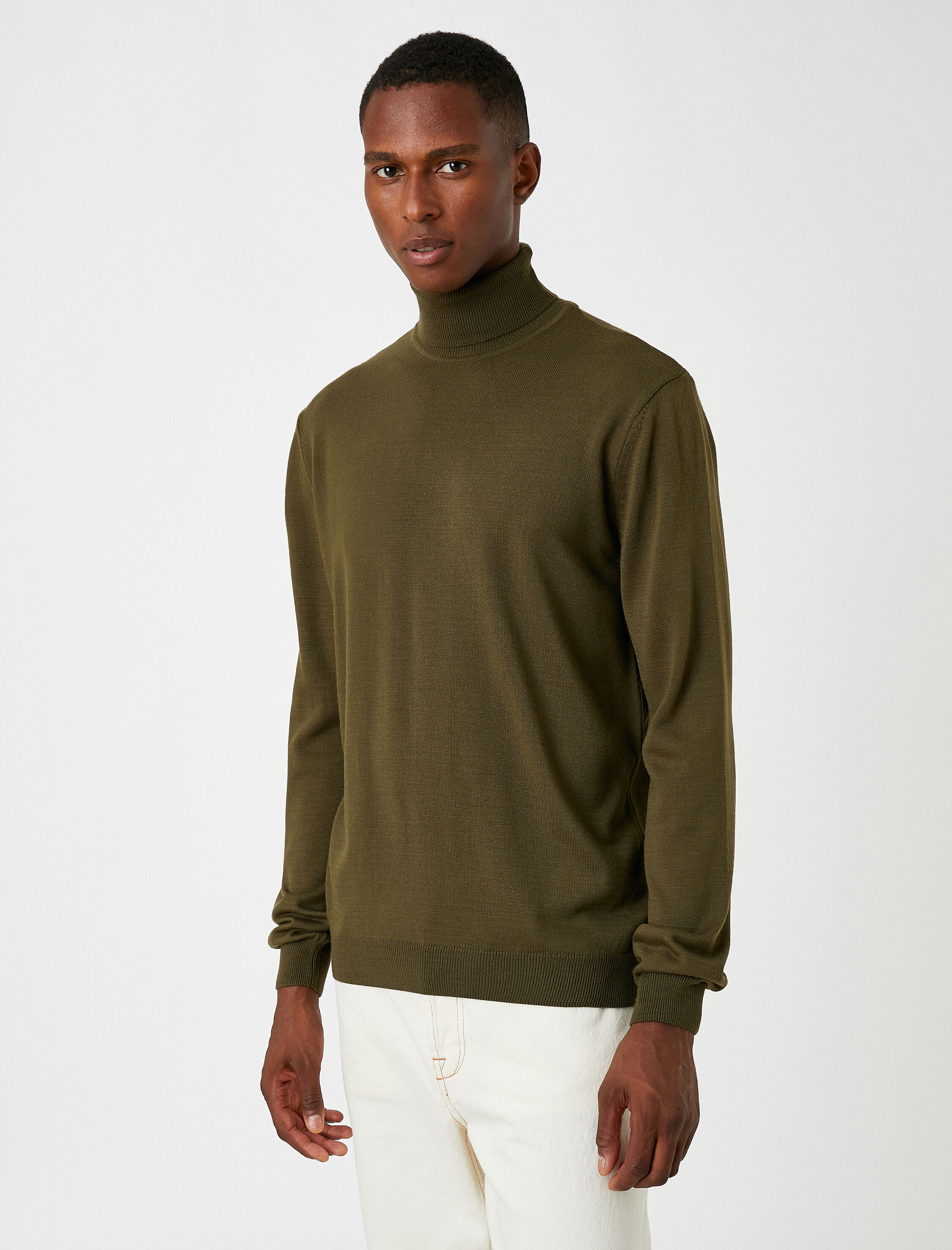   Basic Boğazlı Kazak