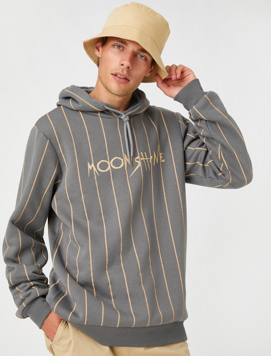   Baskılı Kapşonlu Sweatshirt Şardonlu
