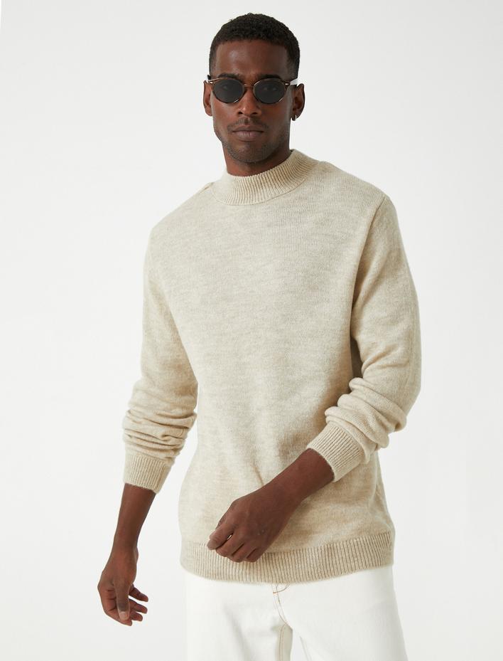  Basic Triko Kazak Yarım Balıkçı Yaka