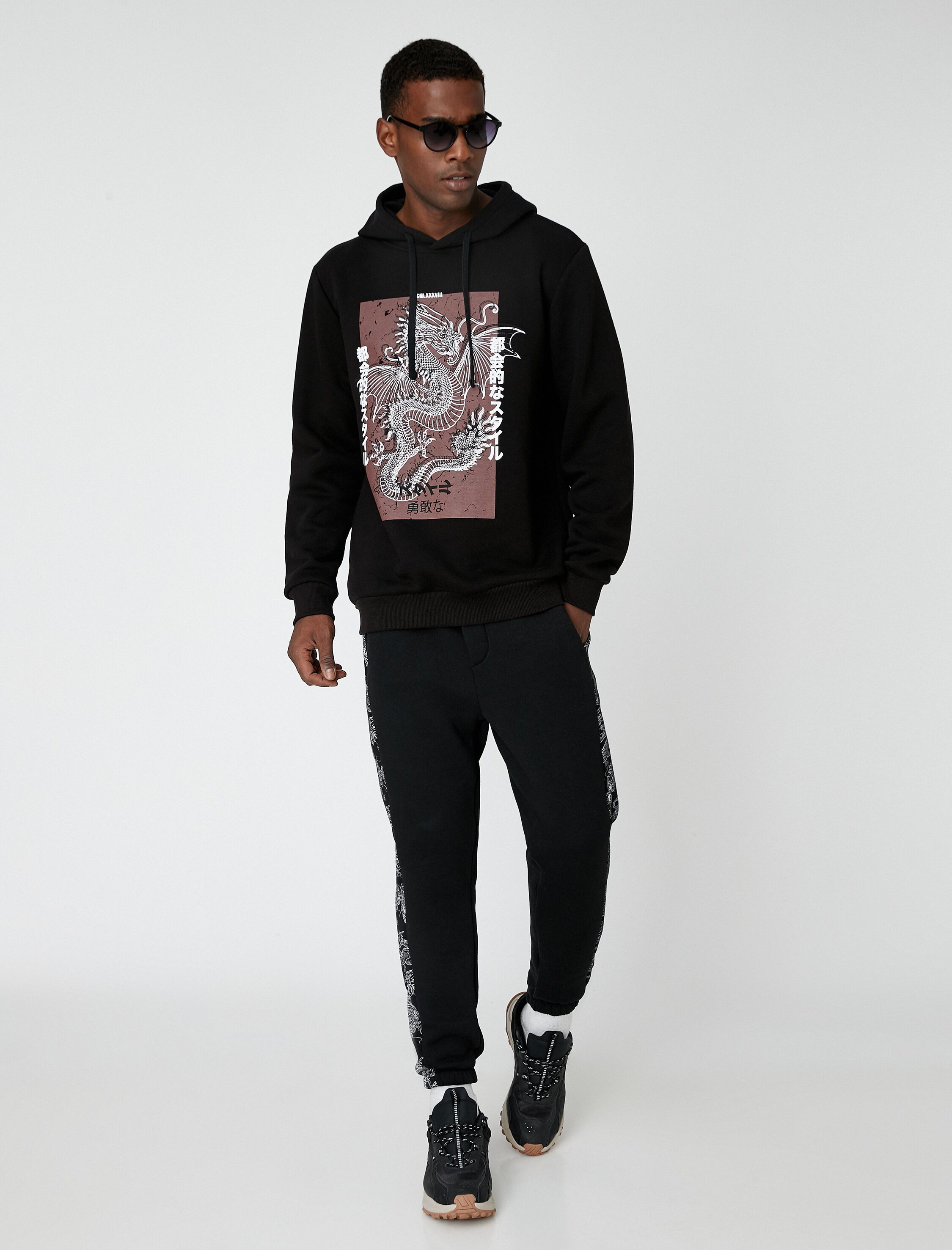   Anime Baskılı Kapşonlu Oversize Sweatshirt Şardonlu