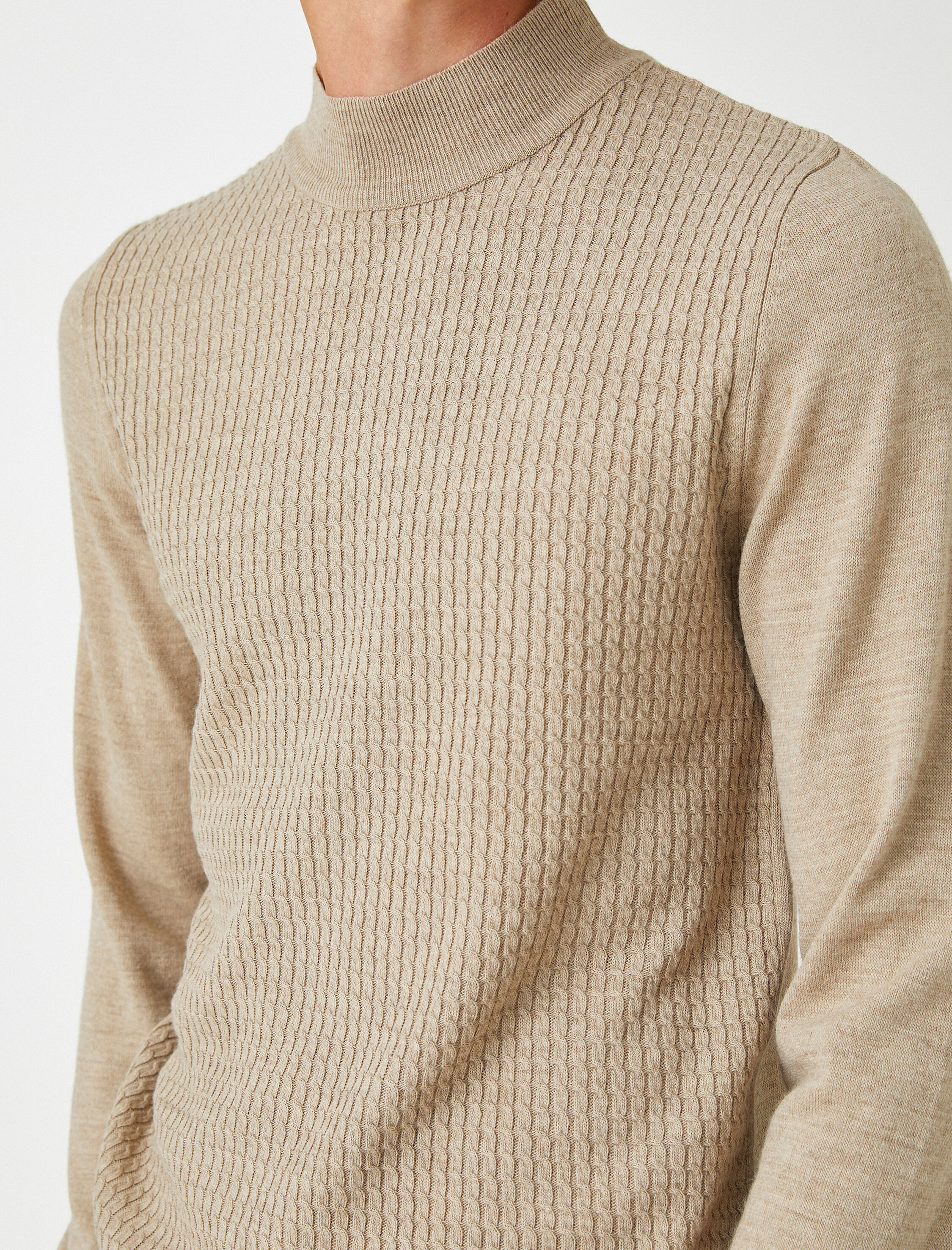   Basic Triko Kazak Yarım Balıkçı Yaka