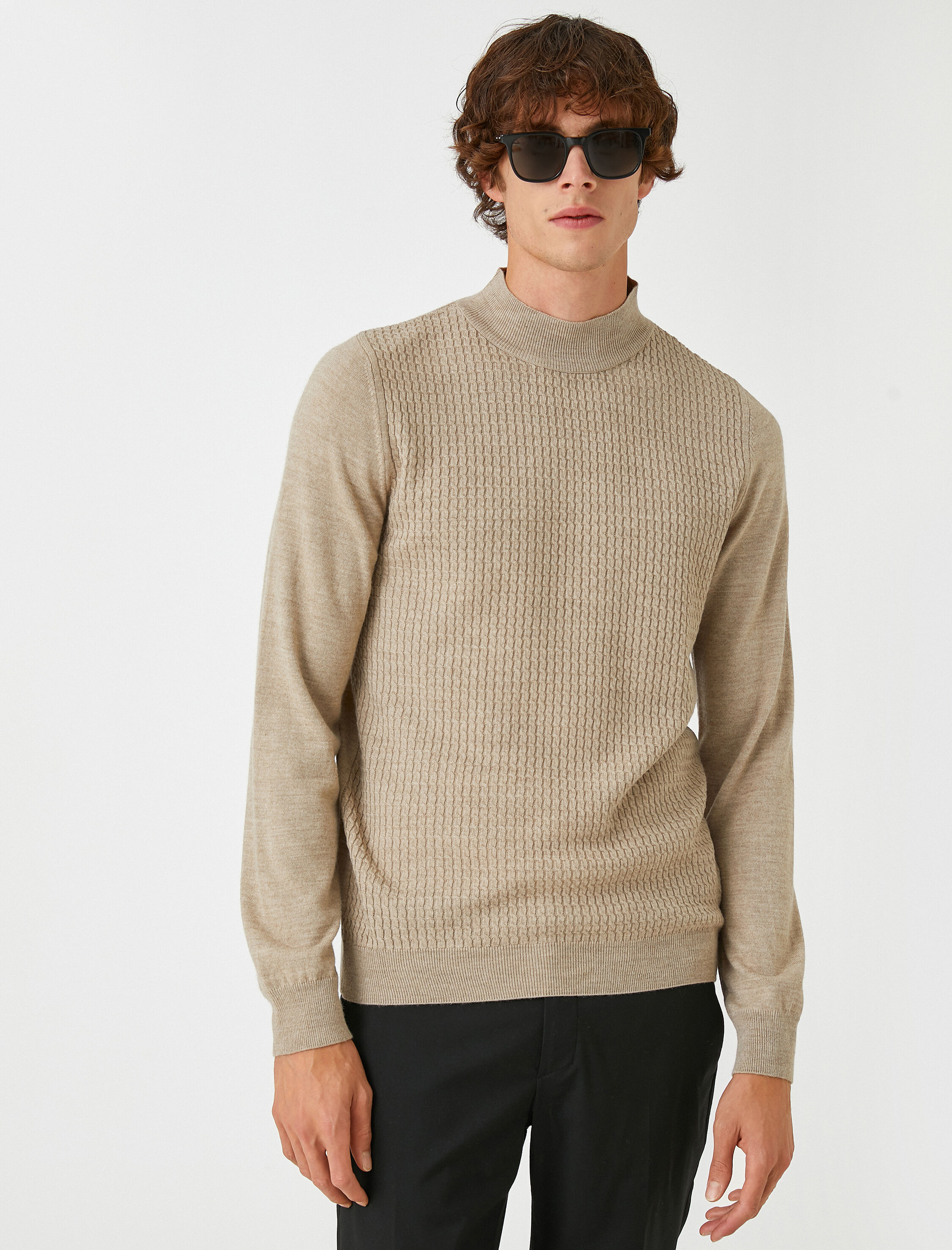   Basic Triko Kazak Yarım Balıkçı Yaka