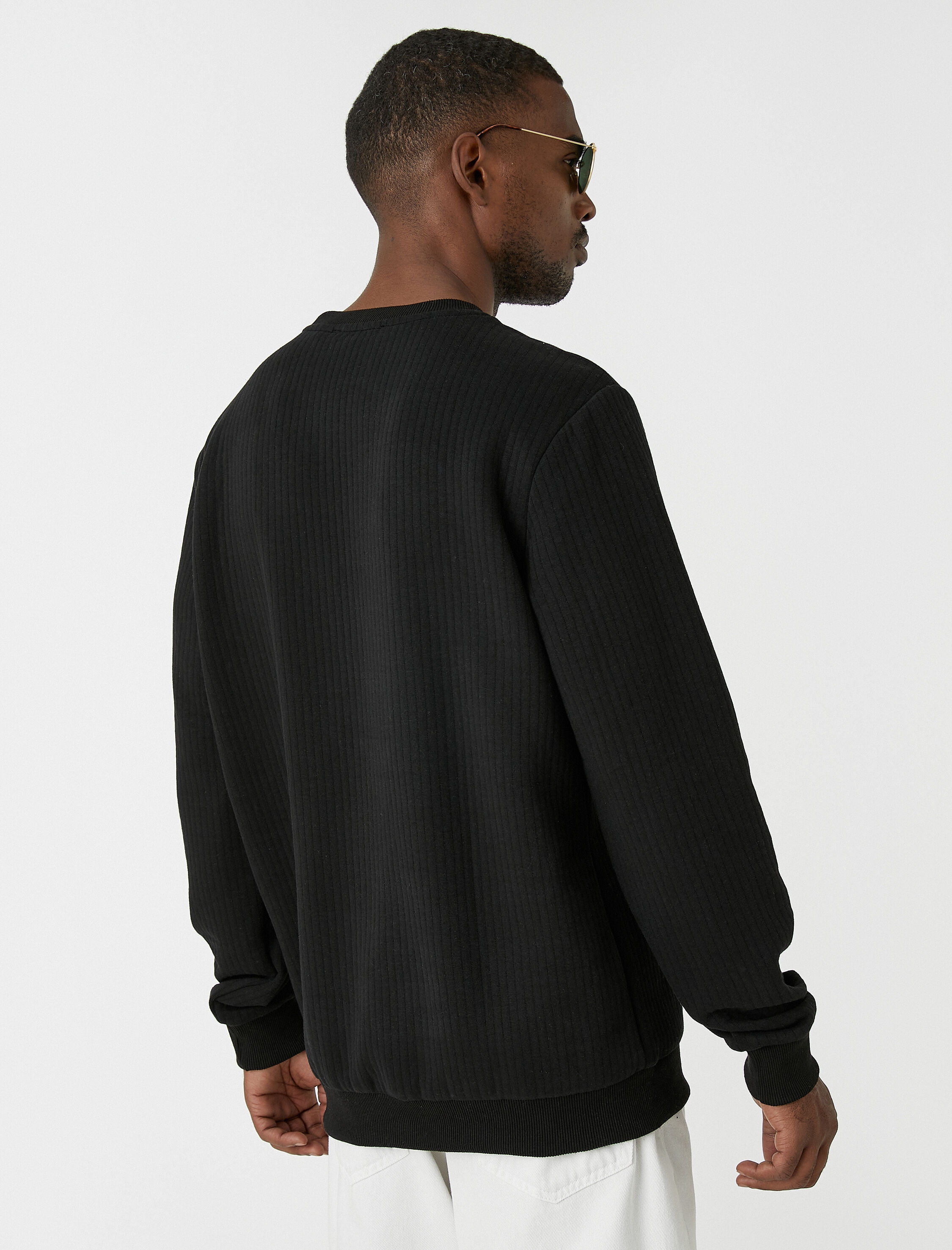   Basic Dokulu Sweatshirt Bisiklet Yaka