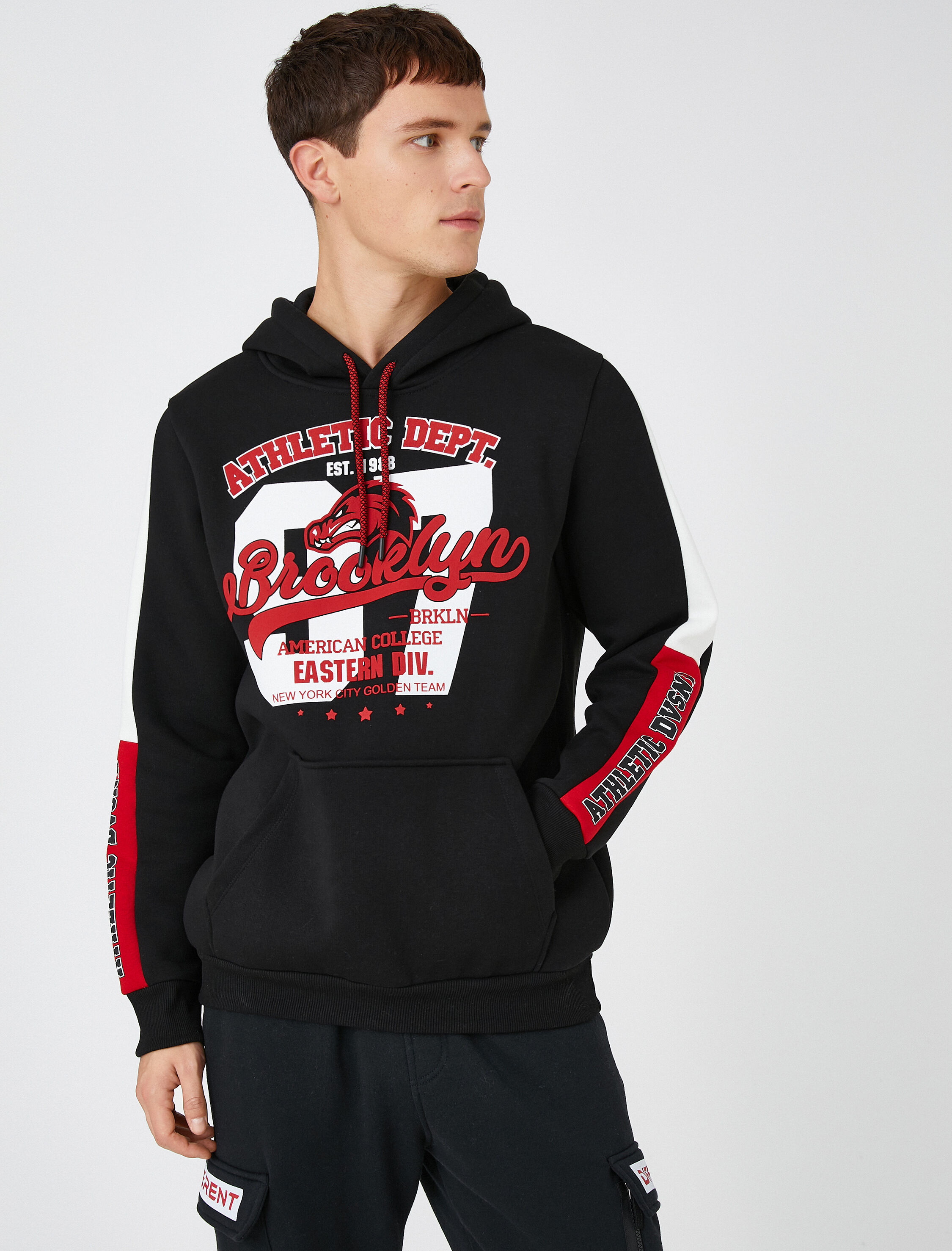   Kolej Kapşonlu Sweatshirt Şardonlu Uzun Kollu Cepli Basketbol Baskılı
