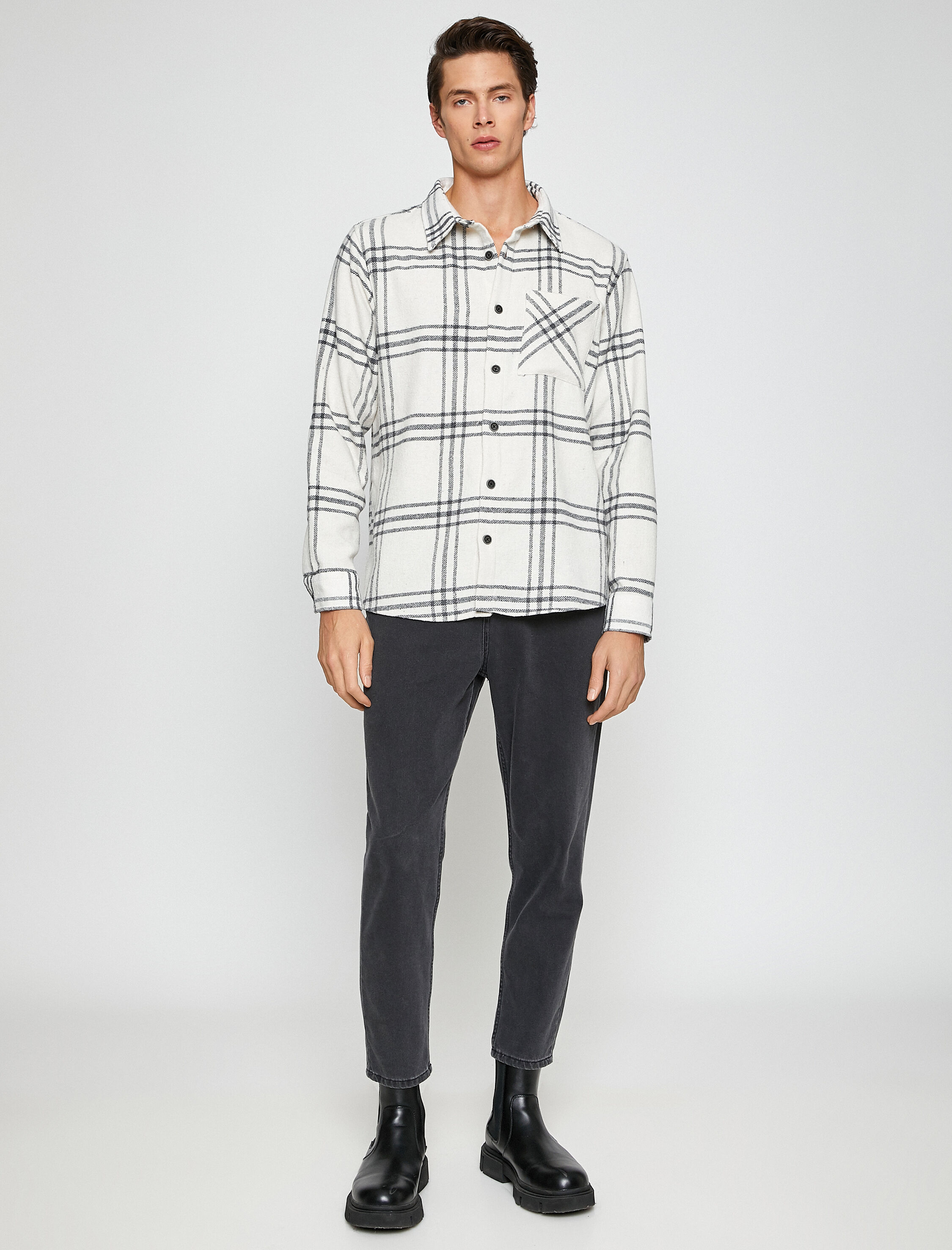   Ekoseli Oduncu Gömleği Klasik Yaka Cep Detaylı