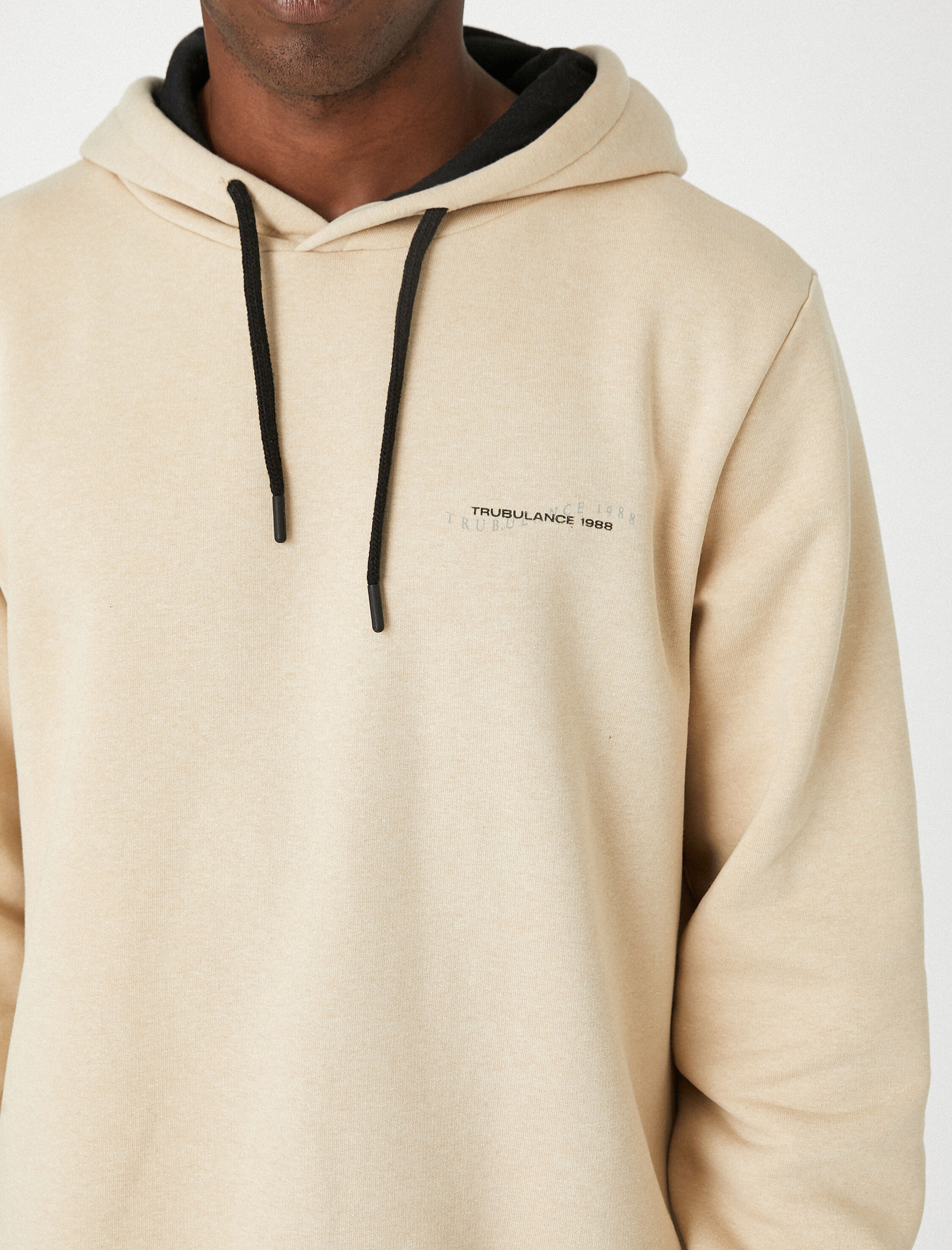   Kapşonlu Sweatshirt Şardonlu Yazı Baskılı