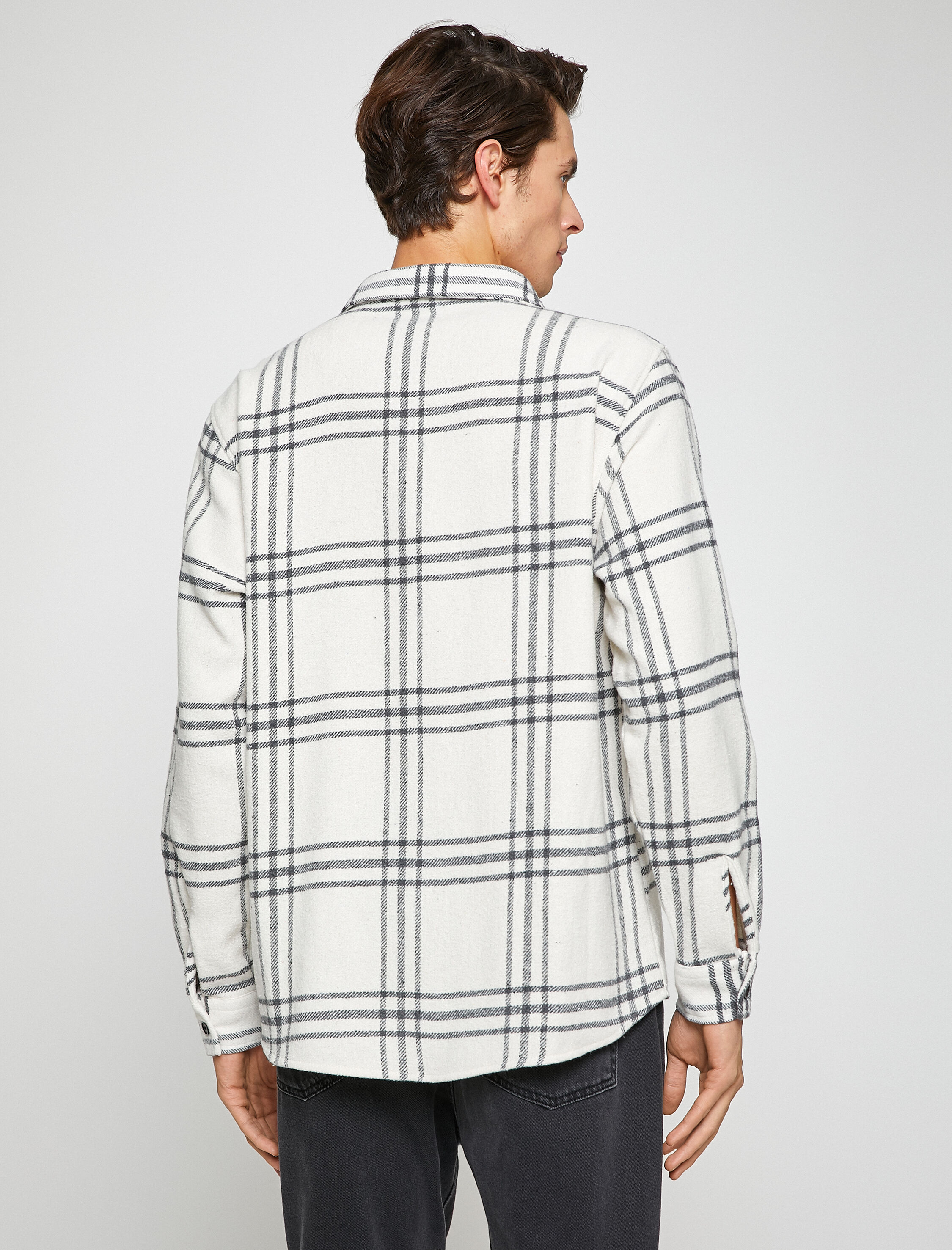   Ekoseli Oduncu Gömleği Klasik Yaka Cep Detaylı