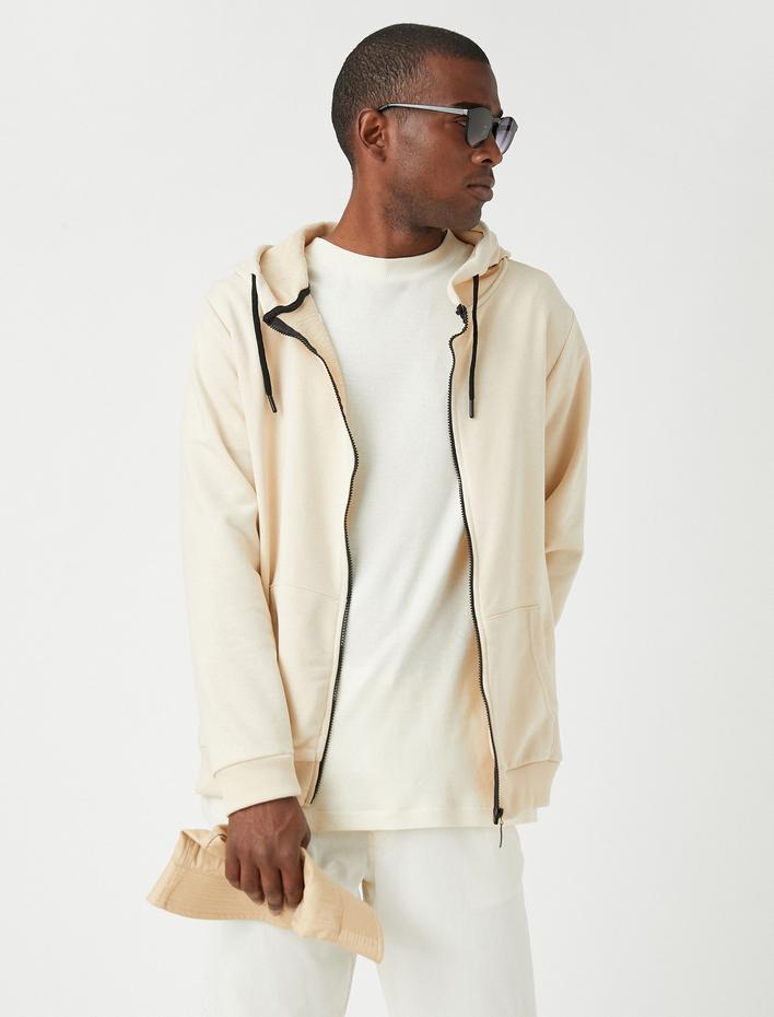  Fermuarlı Kapşonlu Sweatshirt