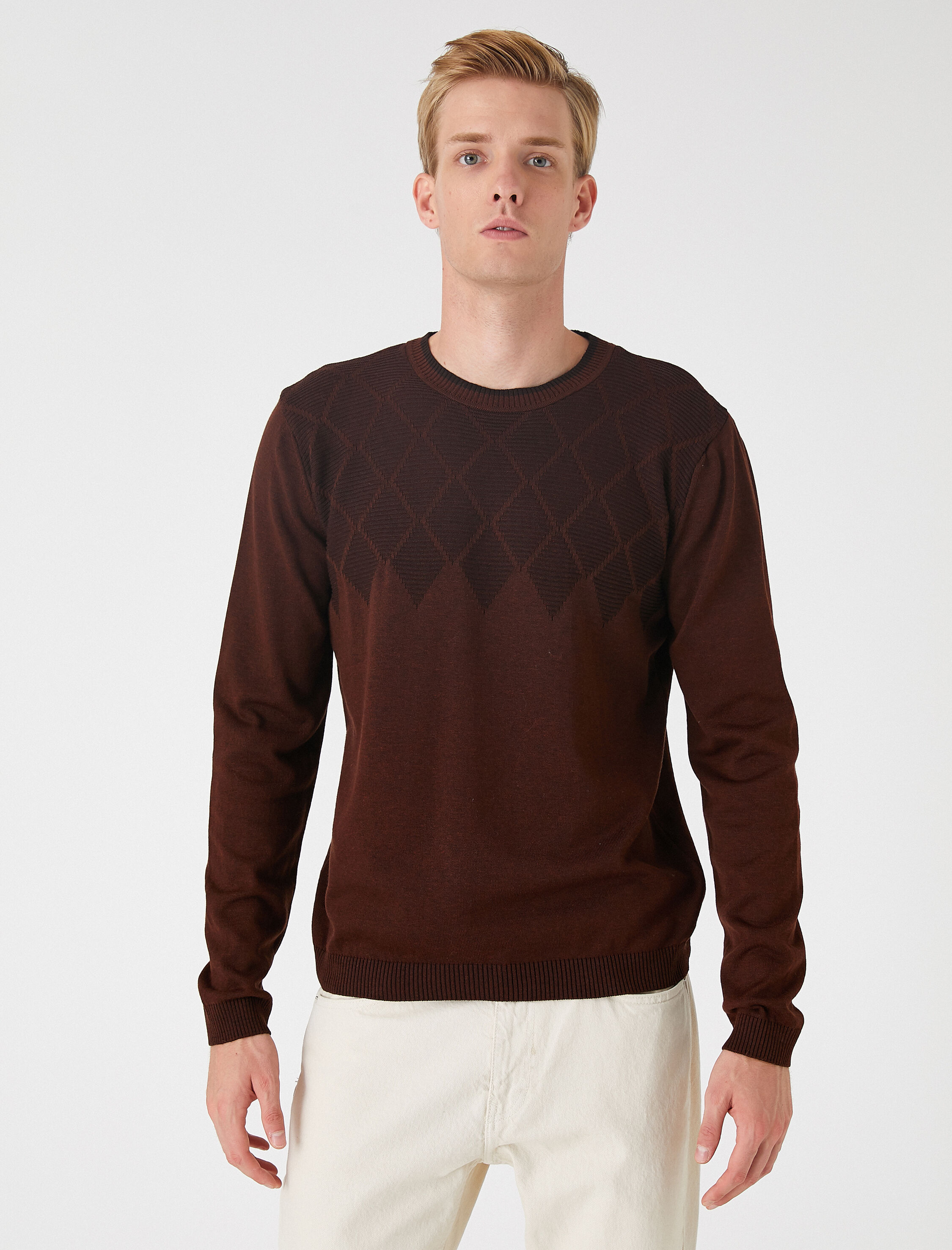   Geometrik Desenli Kazak