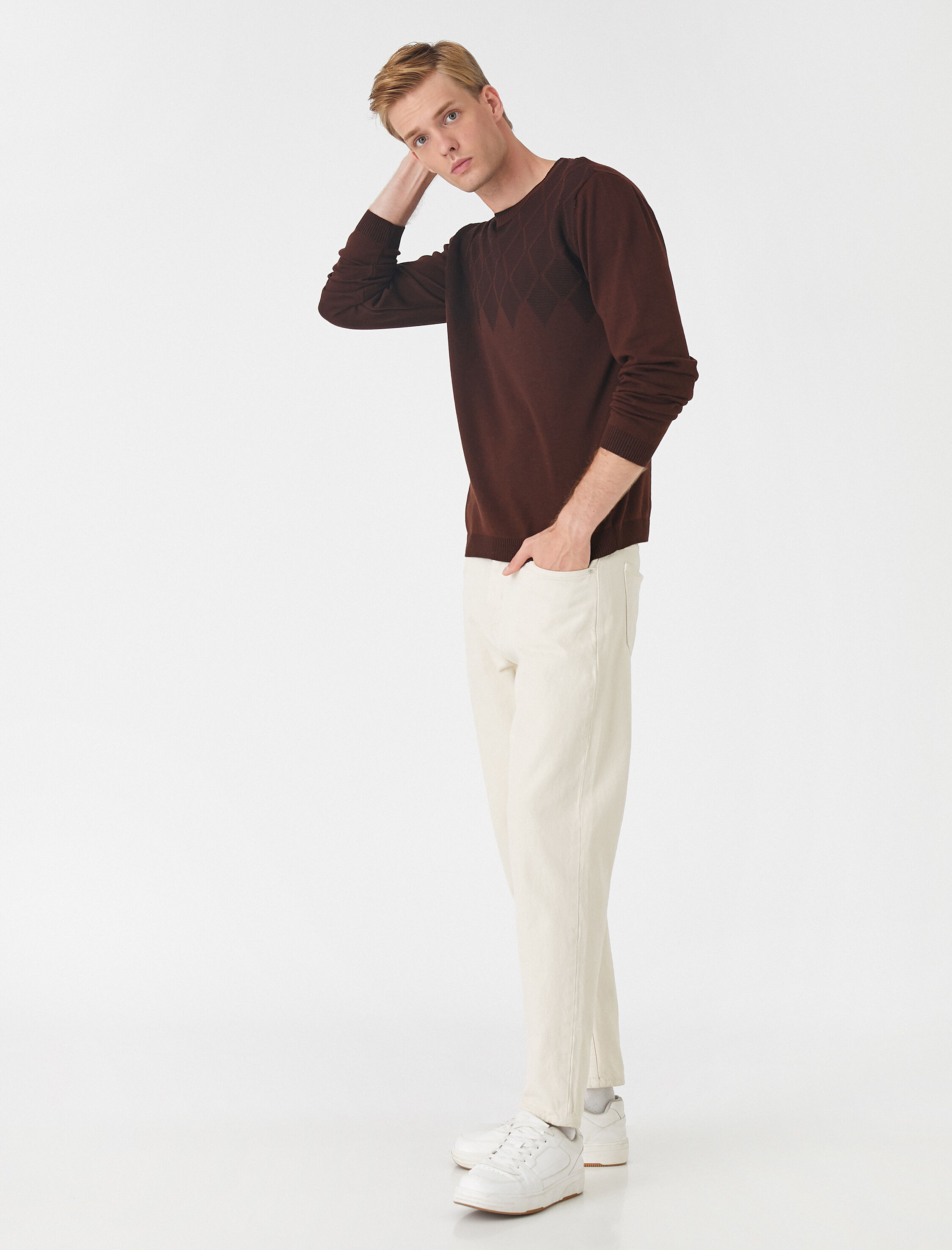   Geometrik Desenli Kazak