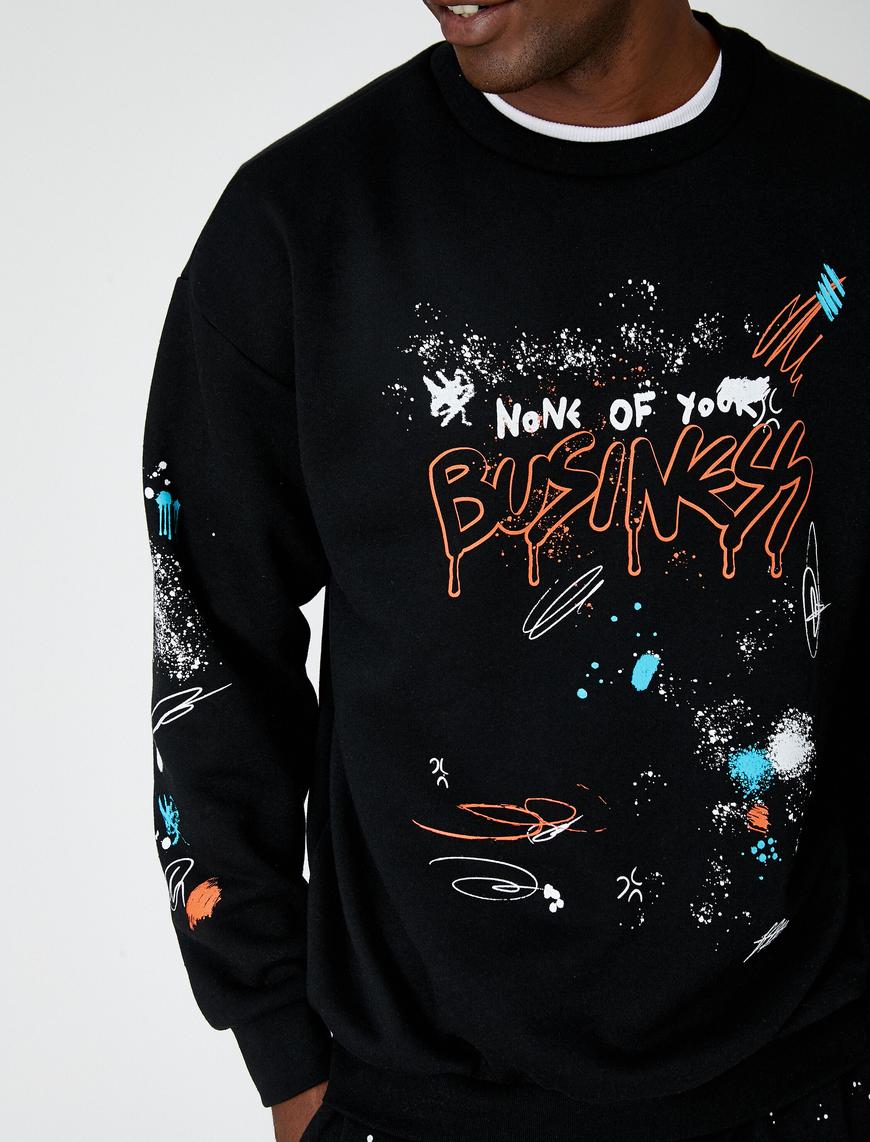   Grafiti Baskılı Oversize Sweatshirt Şardonlu Bisiklet Yaka